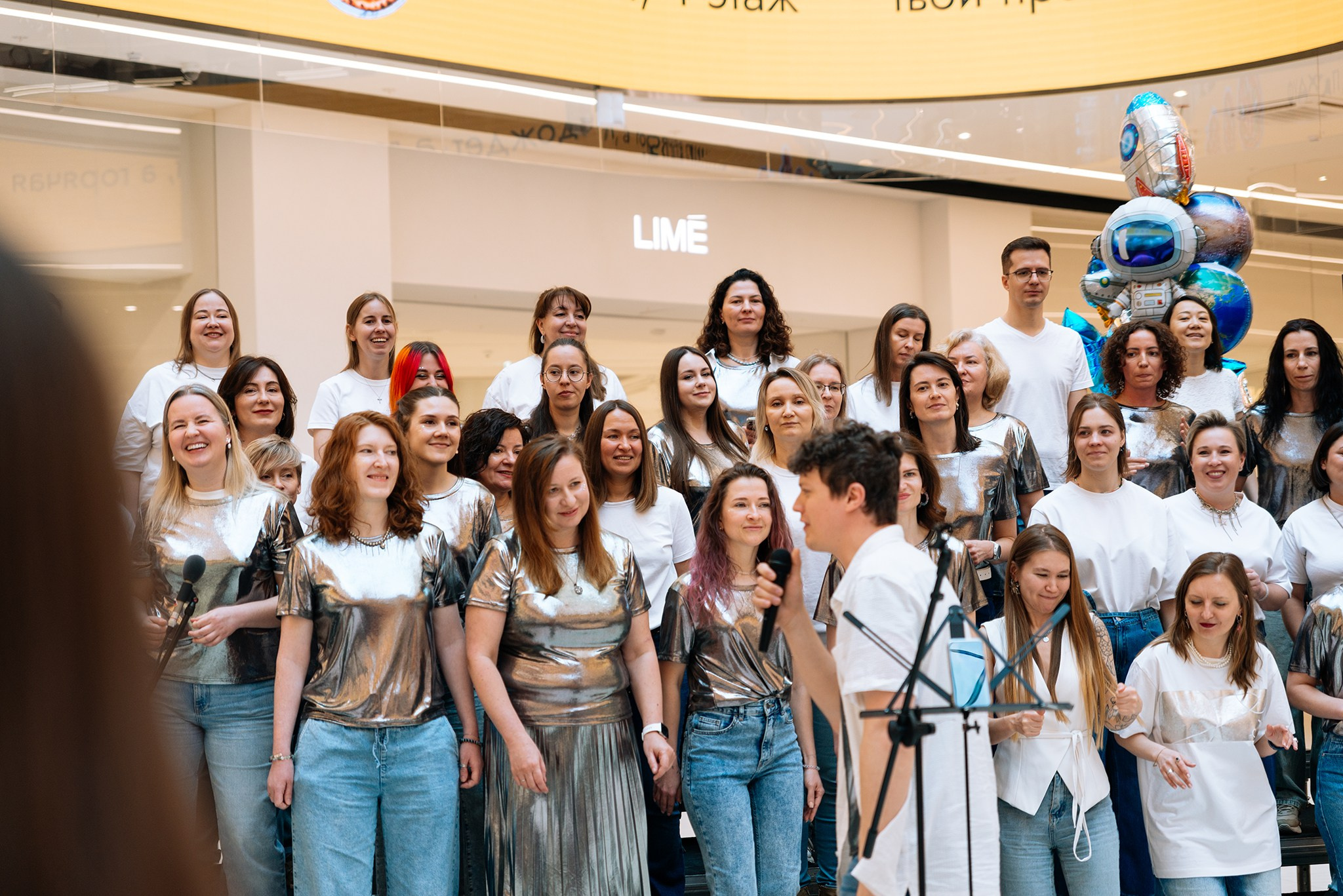 Нескучный хор ТРЦ «Голливуд». Апрель 26. Репортажный фотограф в Санкт-Петербурге Анастасия Клёпова