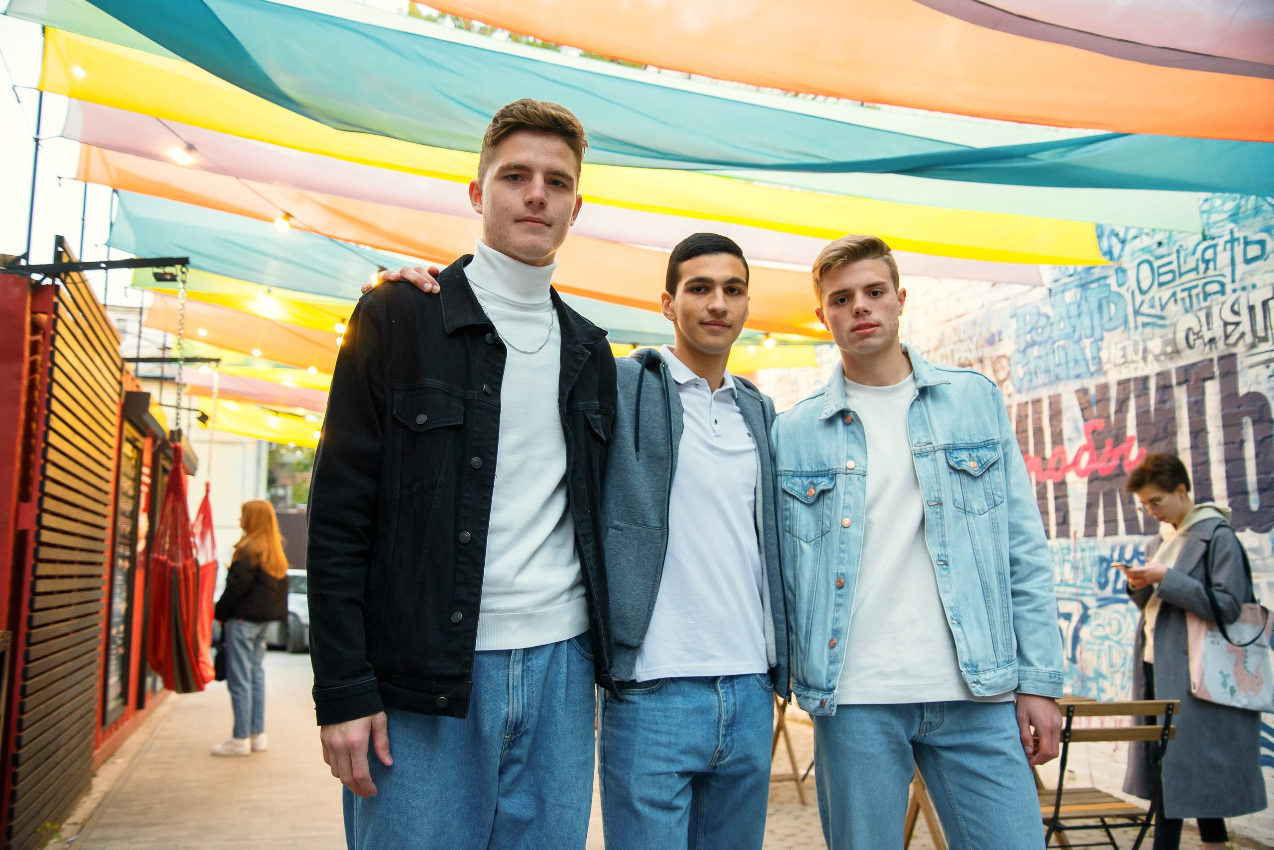 Уличная стрит съёмка. BookVa-выпускные альбомы