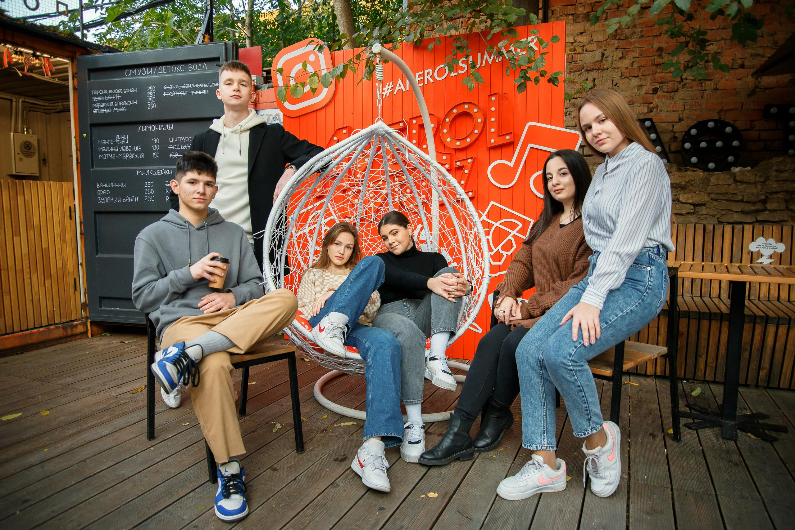 Уличная стрит съёмка. BookVa-выпускные альбомы