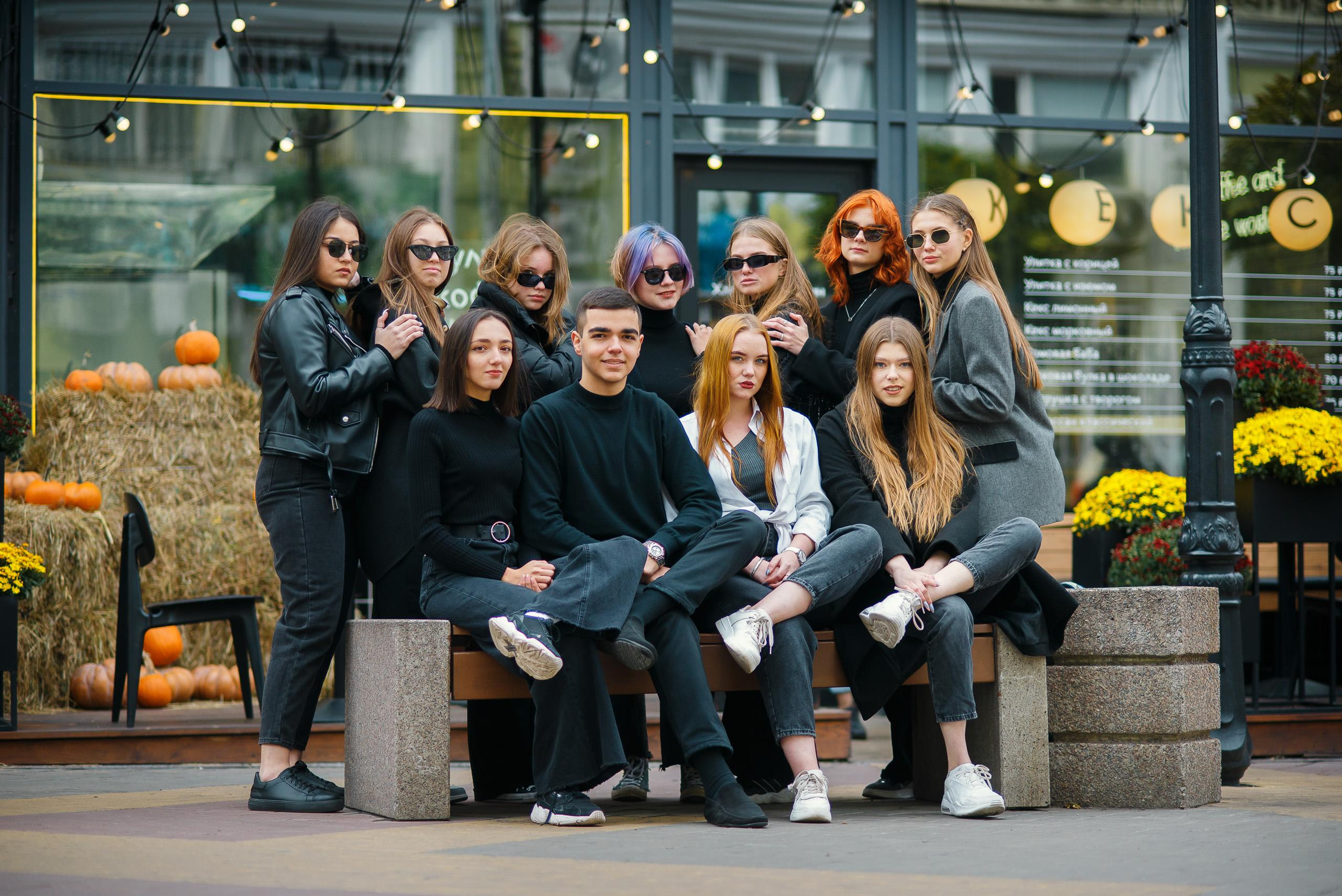 Уличная стрит съёмка. BookVa-выпускные альбомы