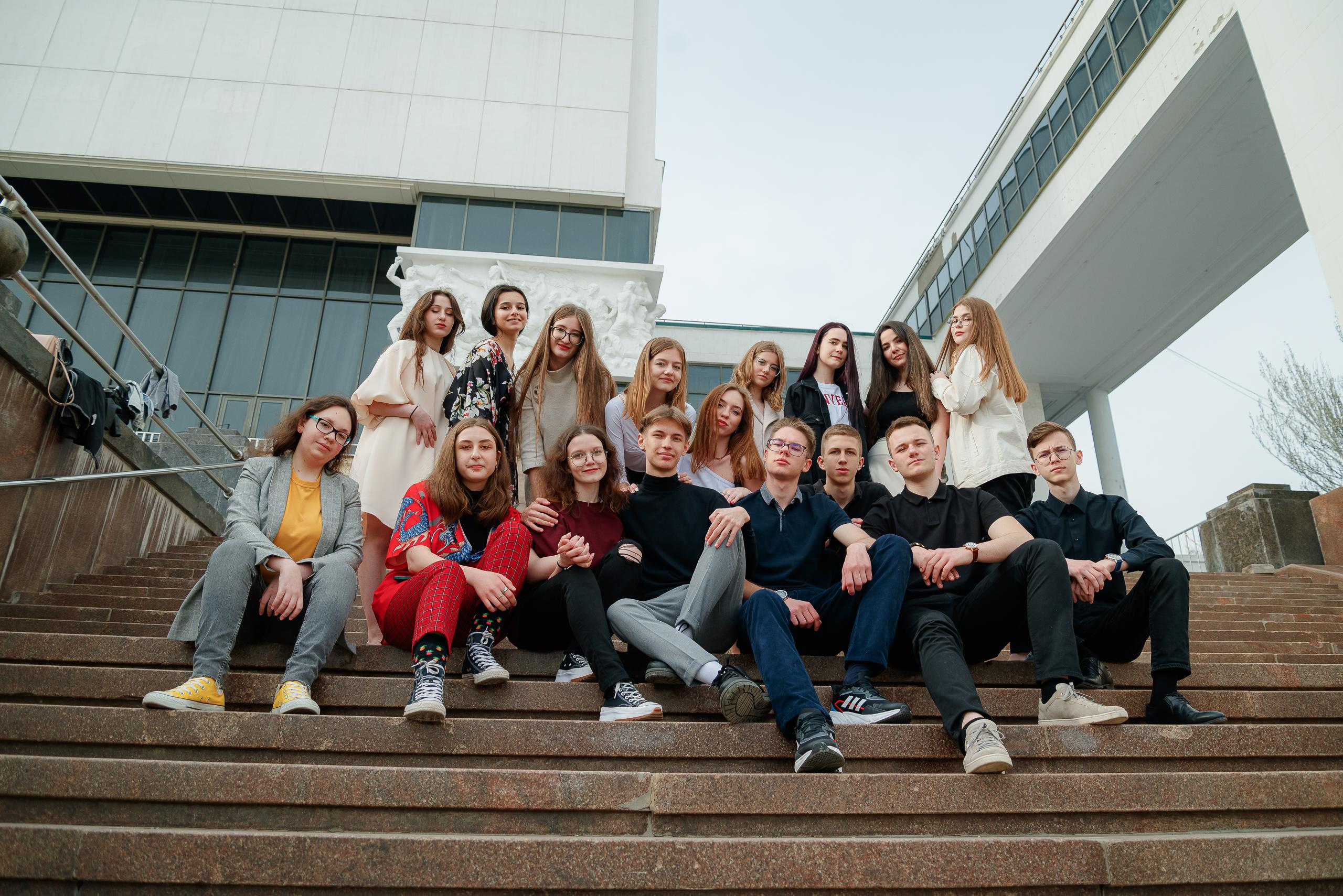 Уличная стрит съёмка. BookVa-выпускные альбомы