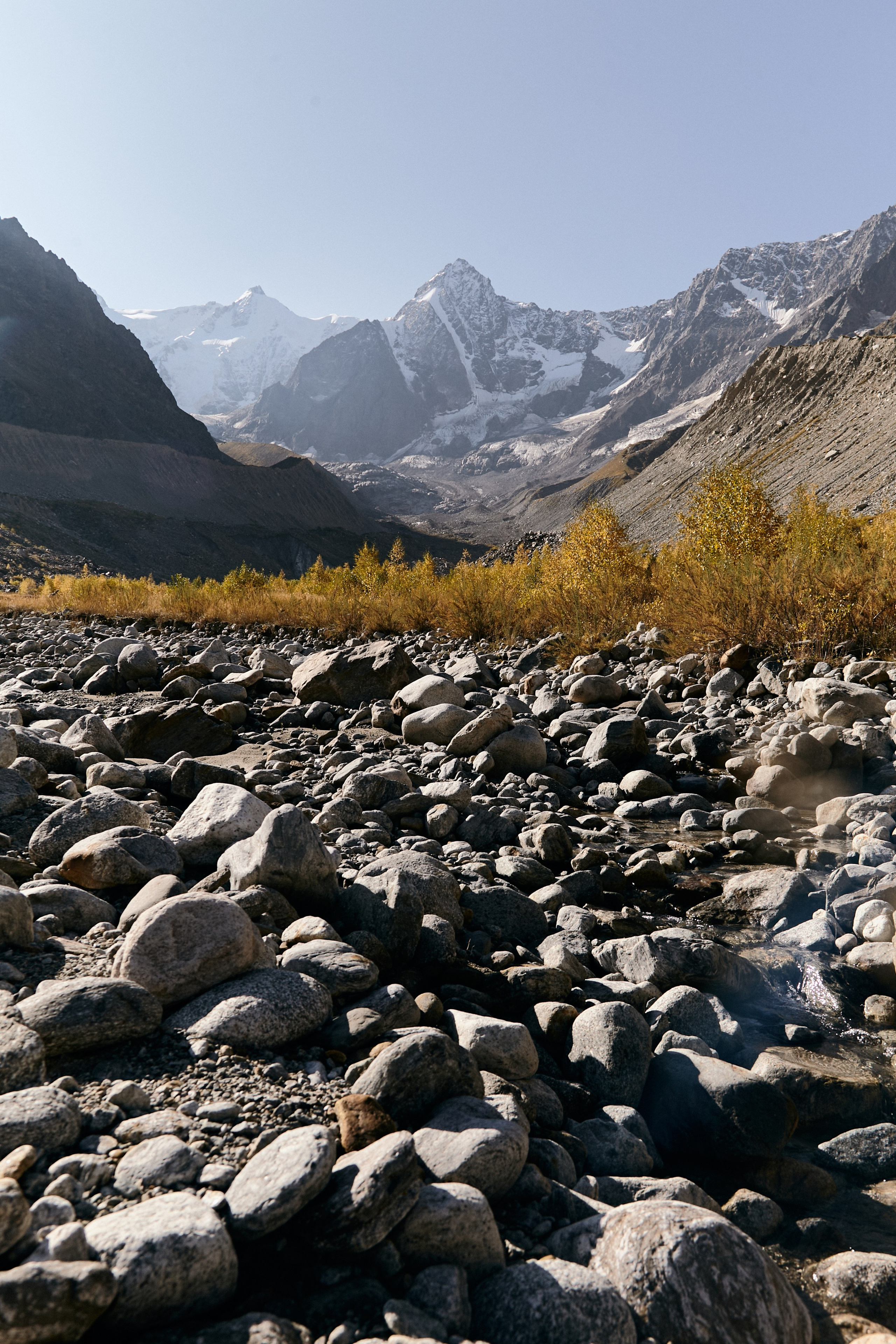 Чегем, дорога к леднику Шаурту. Фотограф Продюсер в горах КБР / Москва  Нальчик Горы