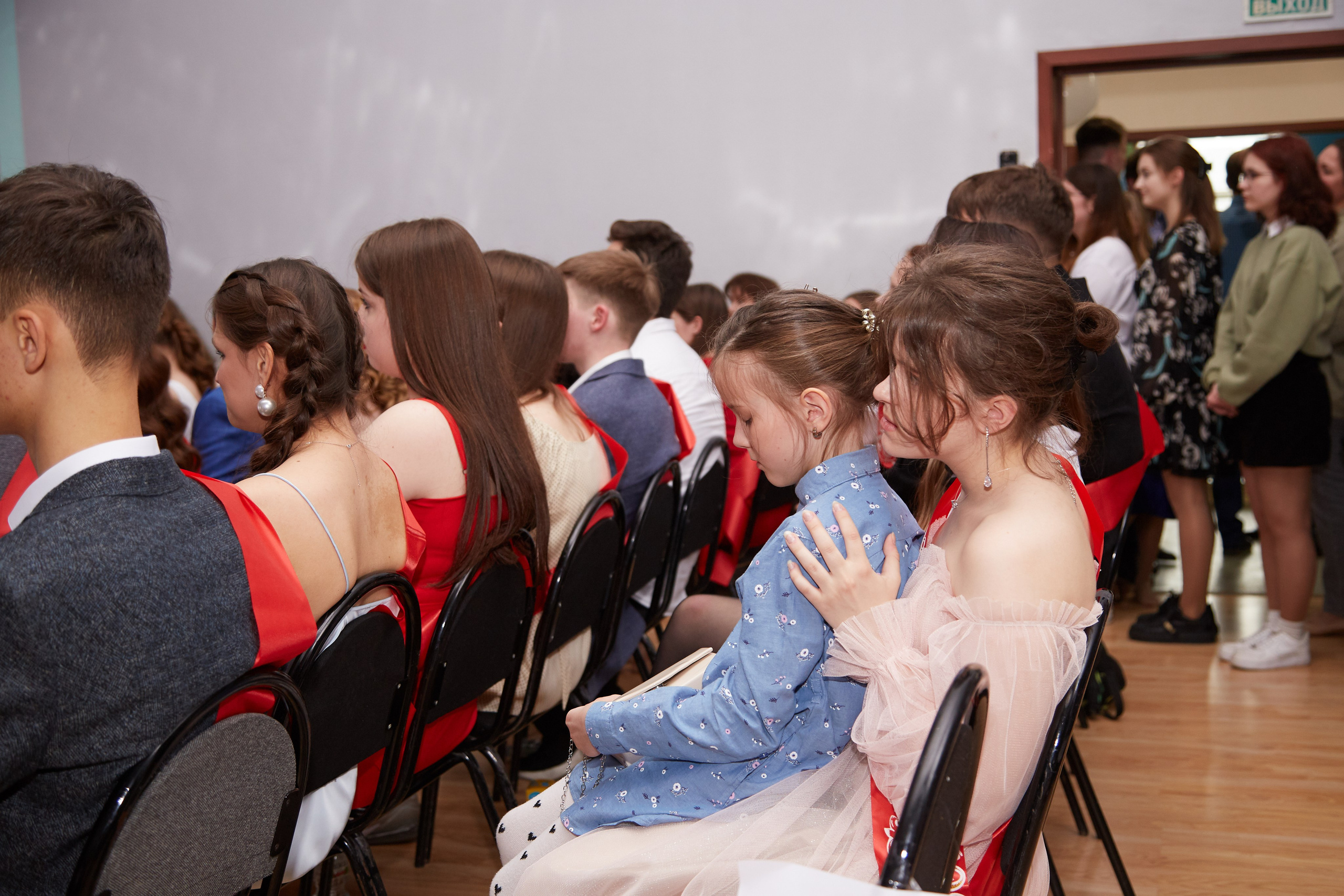 Последний звонок. Фотограф Савченко Люба. Москва