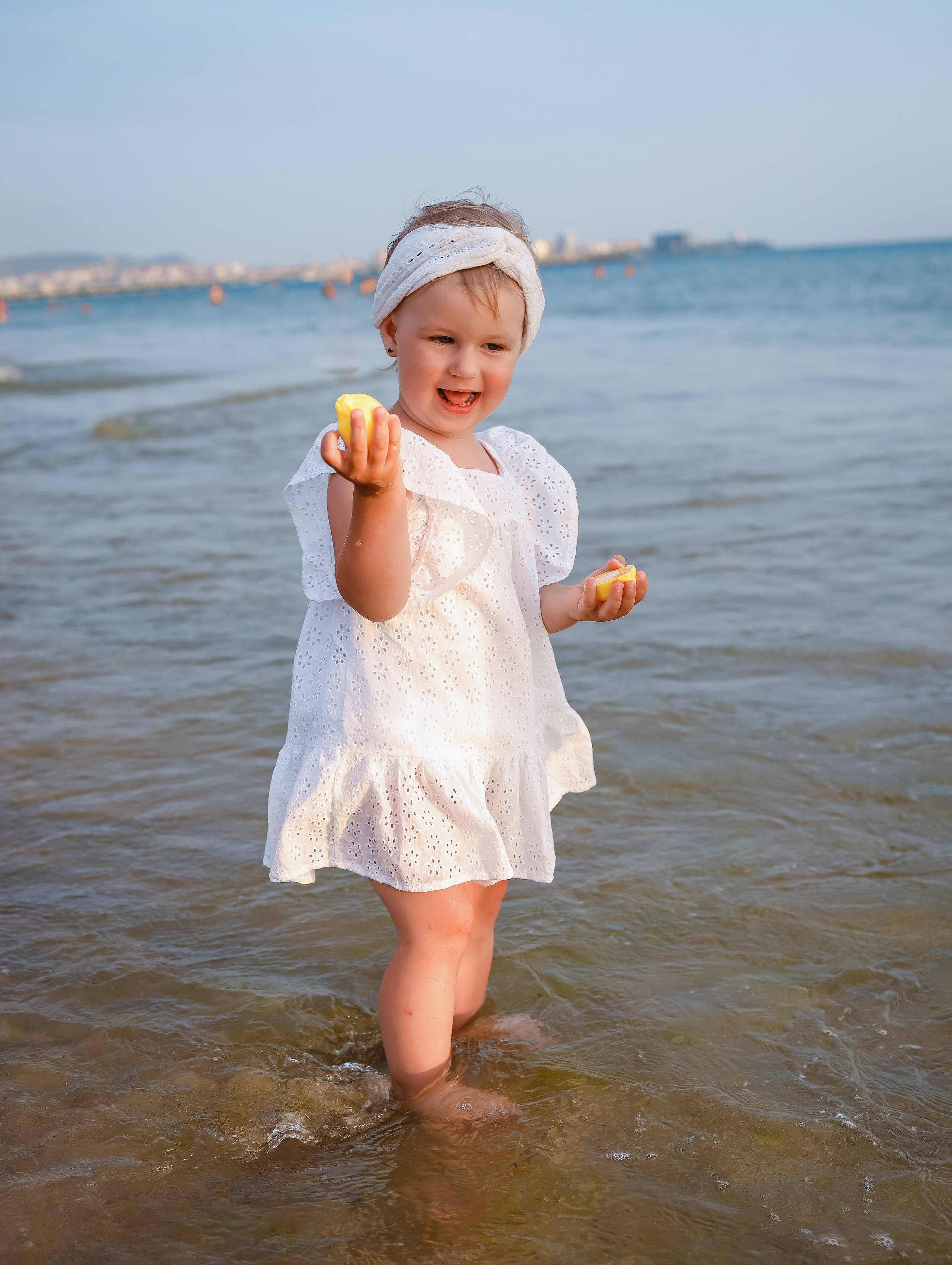 День рождения 2 года на пляже. Главная