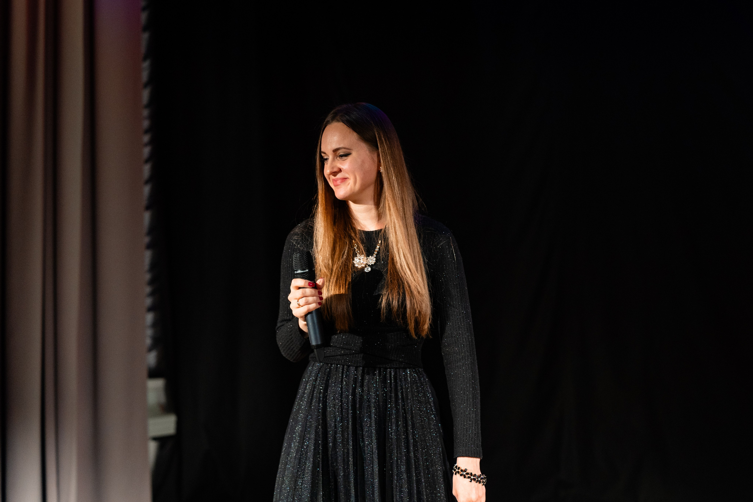 Концерт ДК Буривестник. Фотограф Никита Комаров