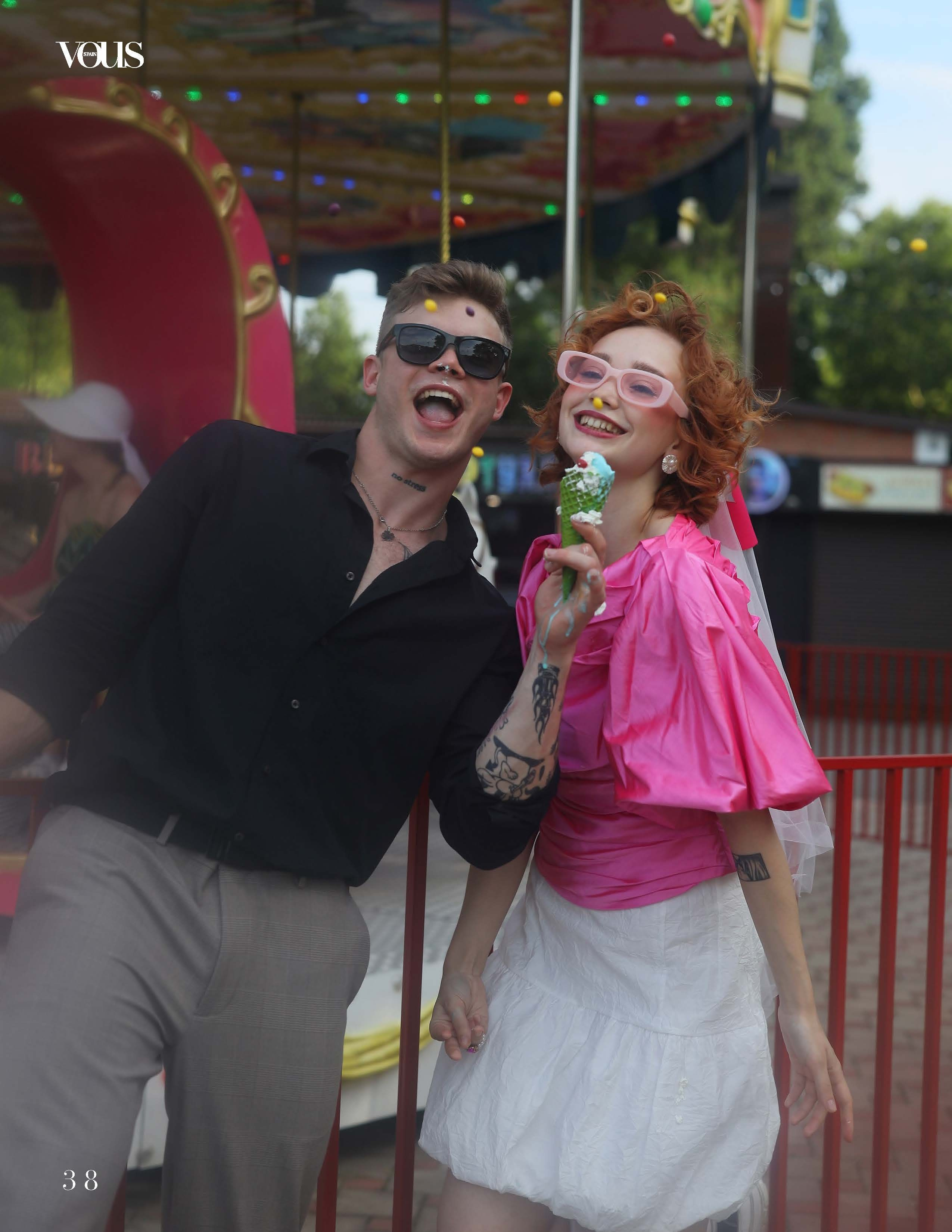 Свадебная фотосессия в парке аттракционов. Свадебный и семейный фотограф в Абхазии Жанна Соснина