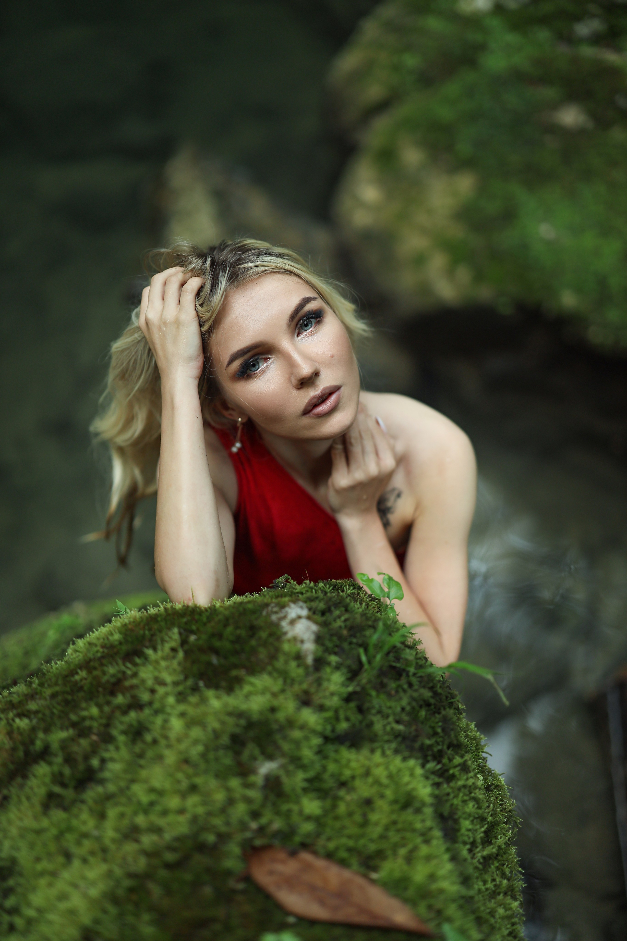 Фотосессия на Ольгинском водопаде для Ирины. Свадебный и семейный фотограф в Абхазии Жанна Соснина