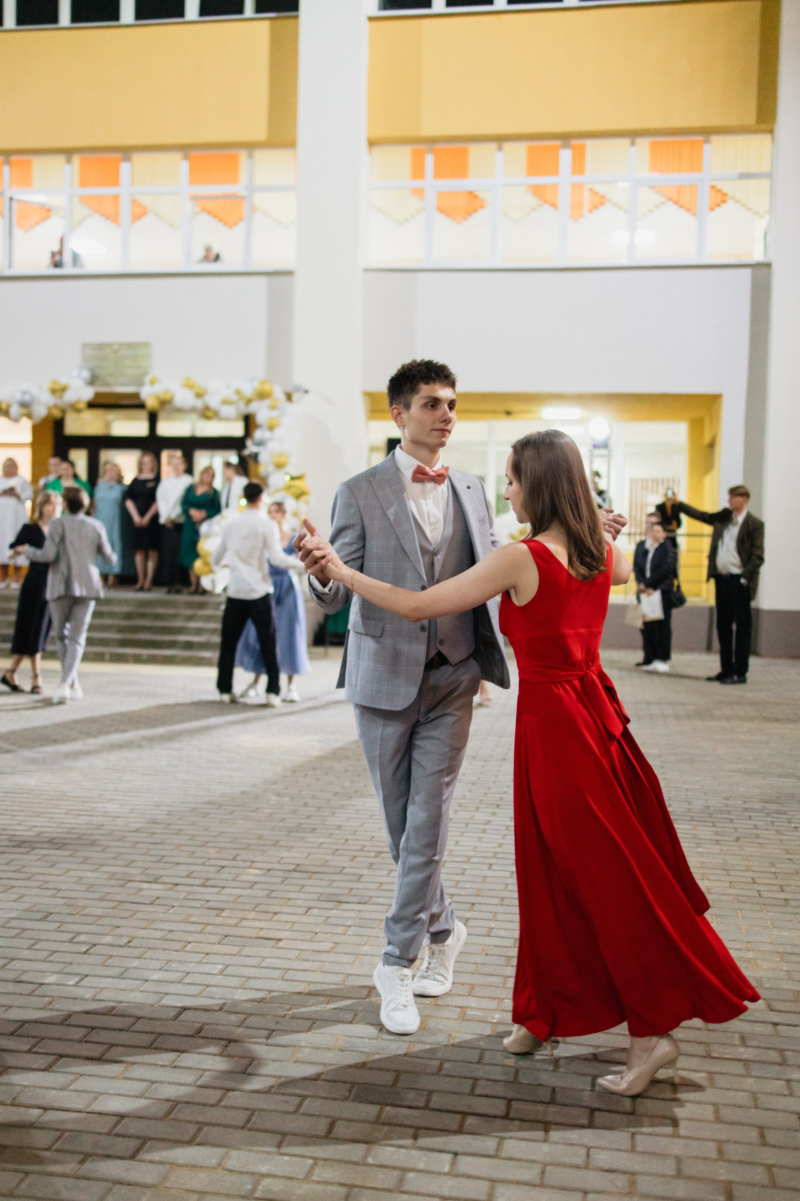 Выпускной Гимназия № 146. Свадебный фотограф в Минске Владислав Бабич