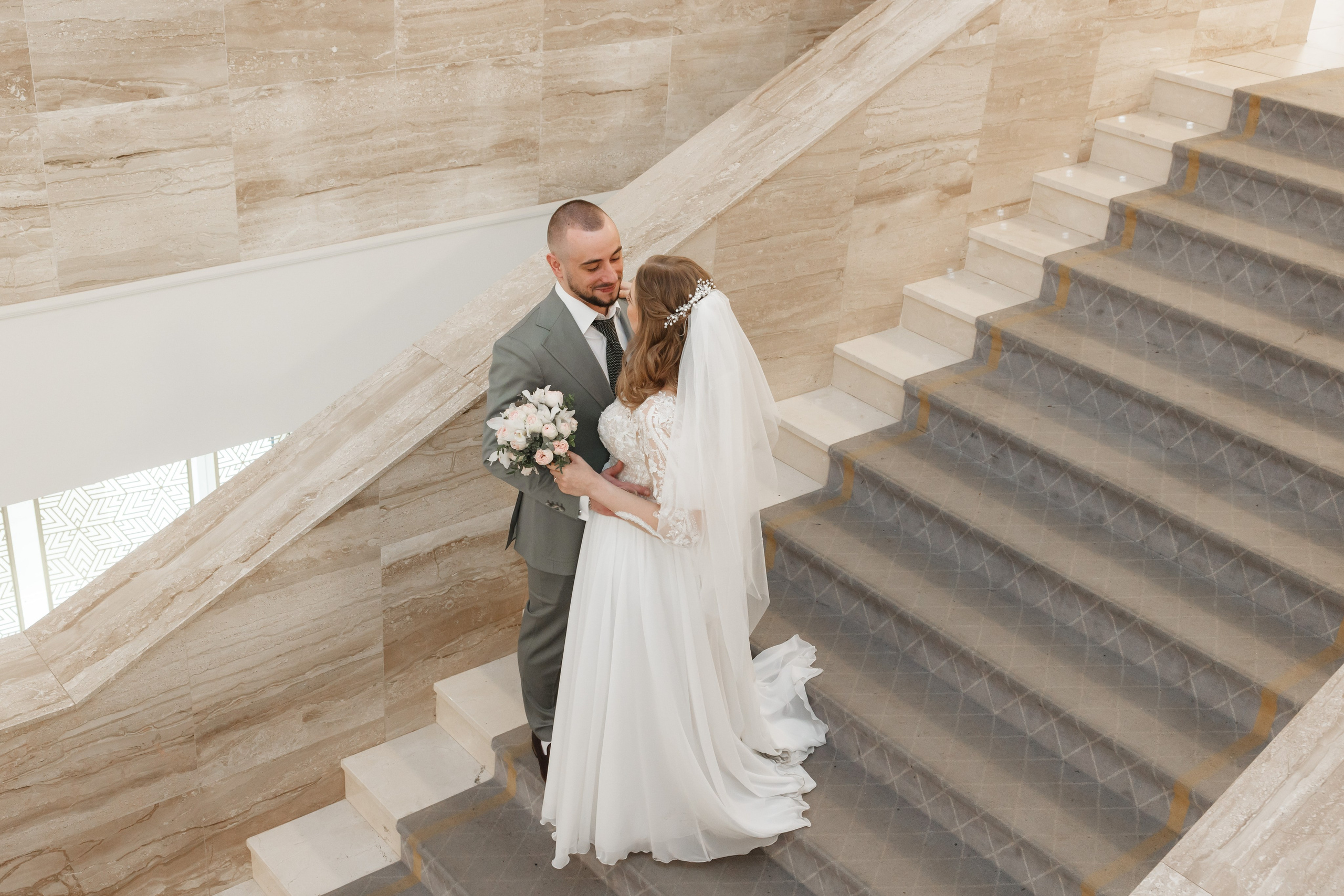 Варя и Денис, 4 ЗАГС + банкет. Свадебный и репортажный фотограф (Москва, Королев и другие)