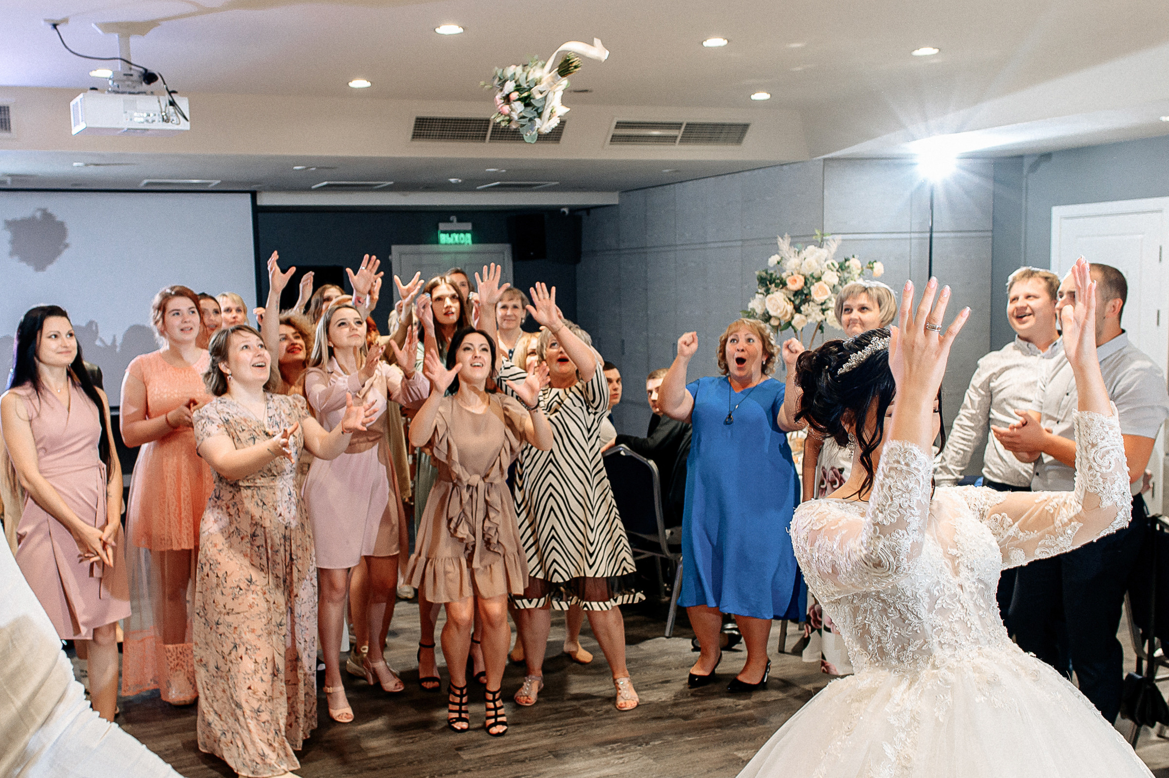 Никита & Лиза (свадебная). Семейный и свадебный фотограф Sofi Neya