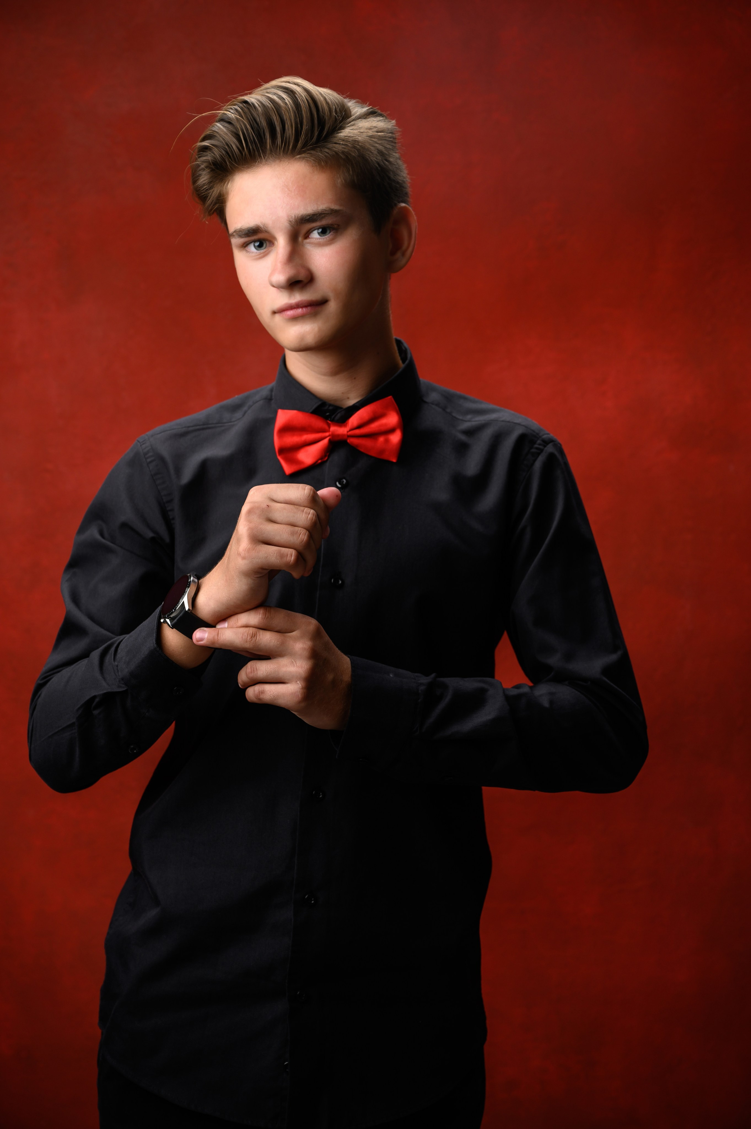 Старшие классы. Вовк Владислав. выпускные альбомы Краснодарском крае