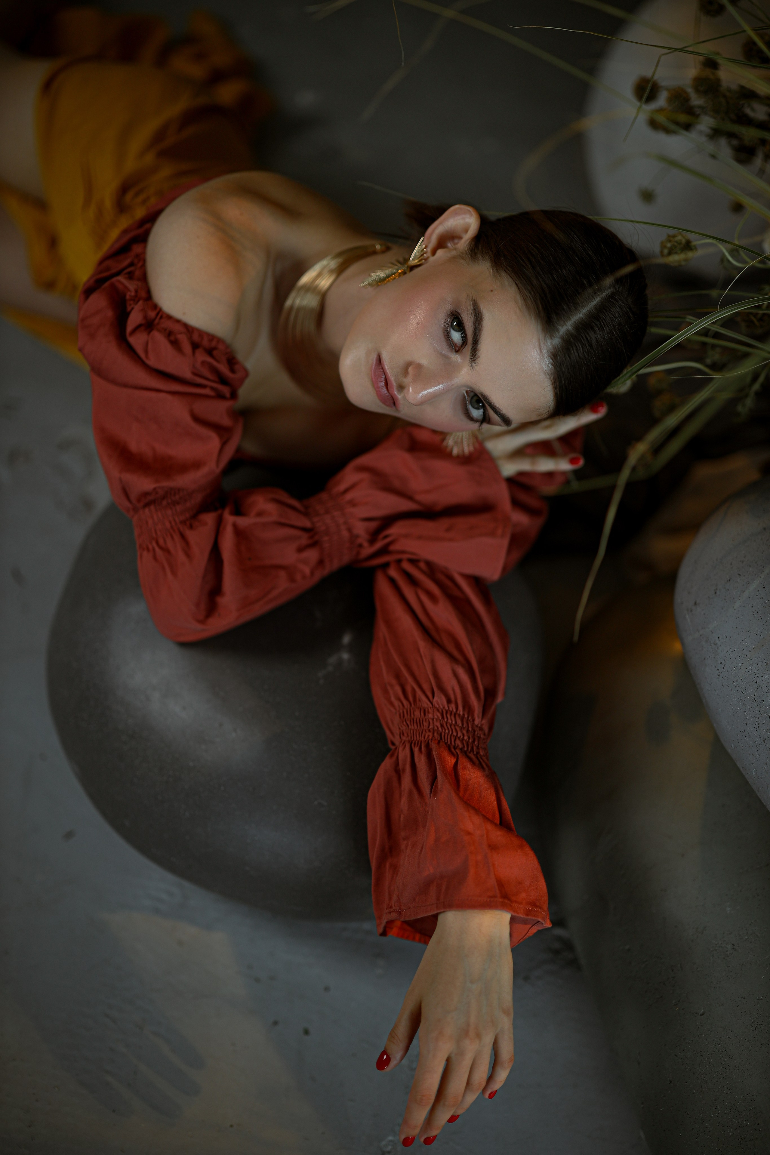 Фотосессия с цветами. Свадебный и семейный фотограф в Абхазии Жанна Соснина