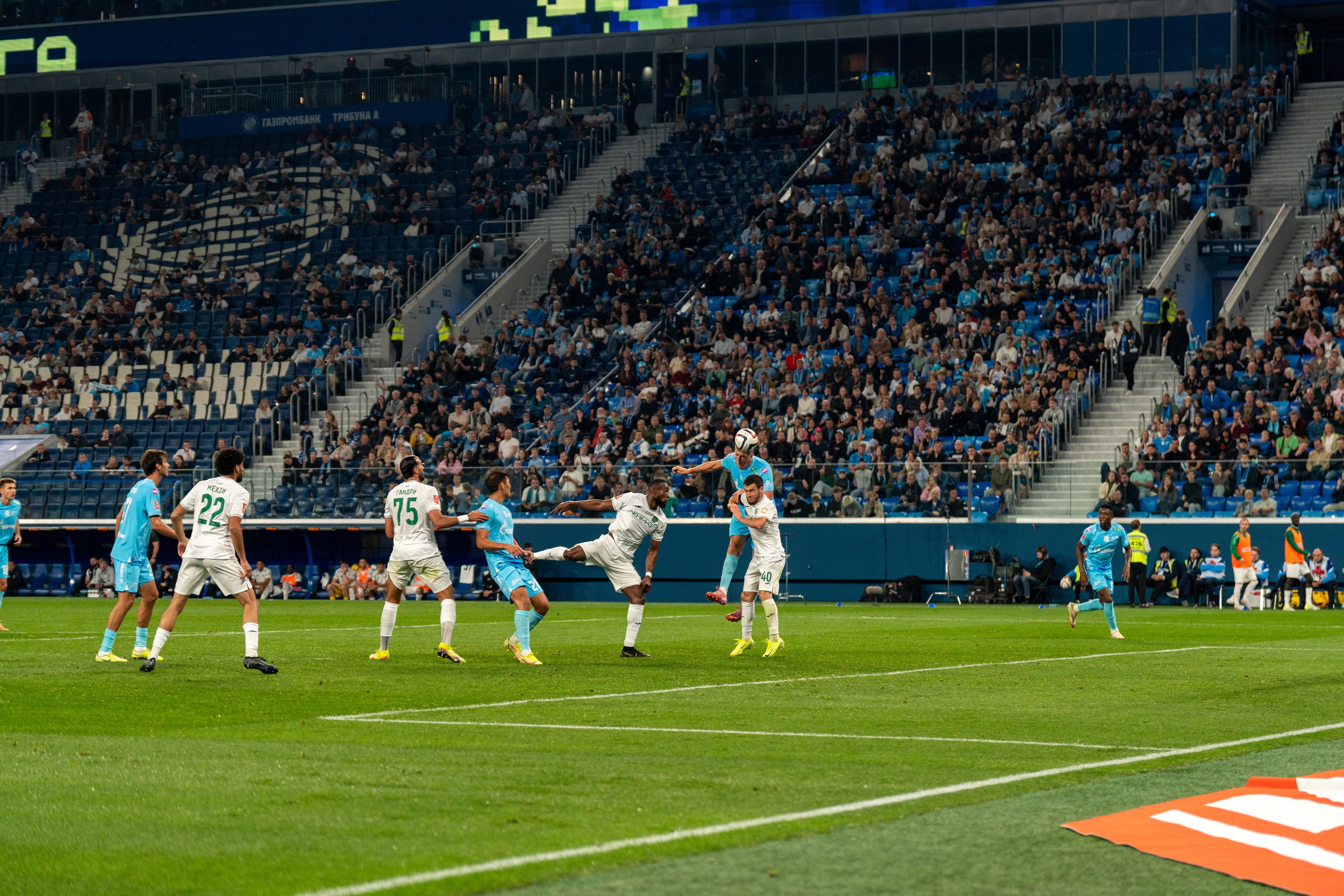 Игровой момент матча Зенит — Ахмат на Газпром Арене