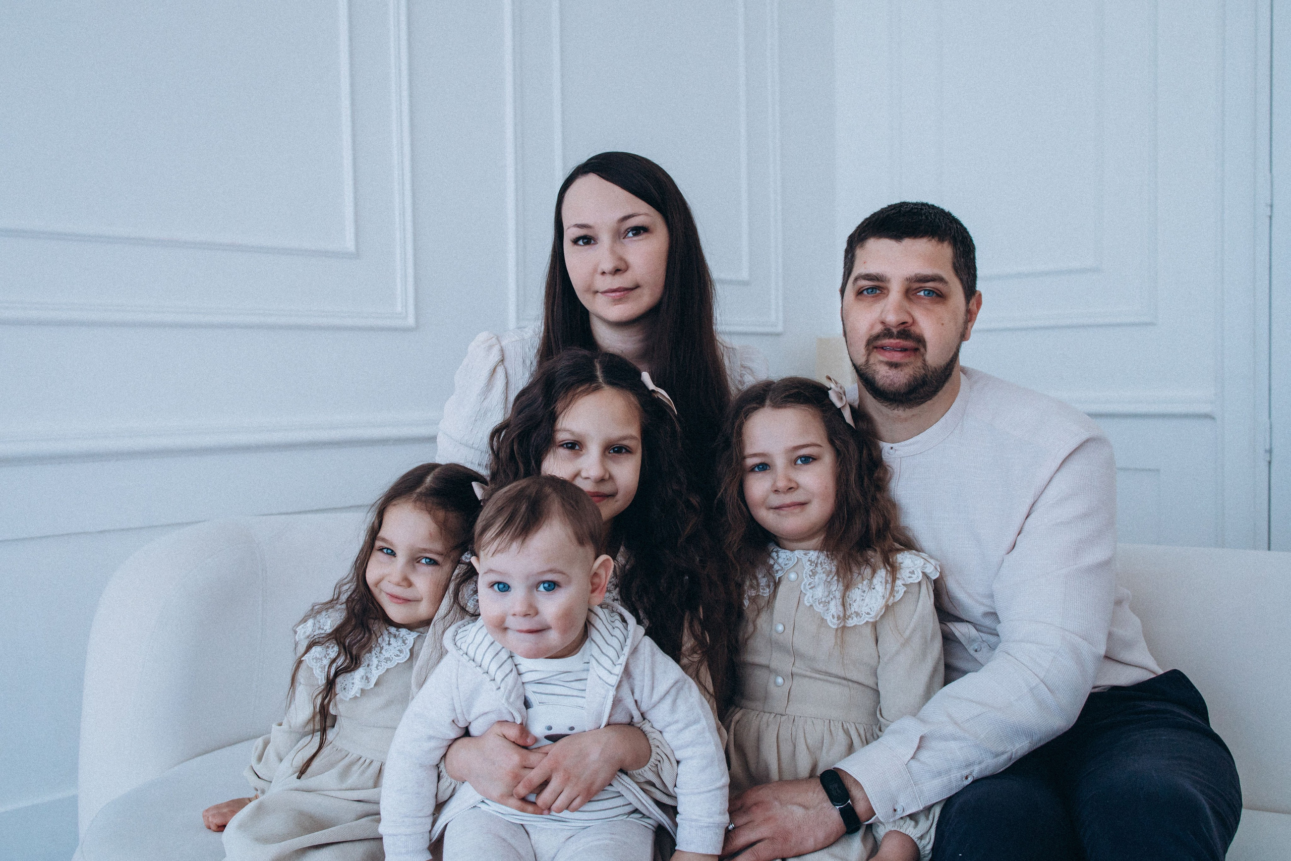 Семья Нагорных. Семейный фотограф Нижневартовск Тюмень Ефимова Ирина