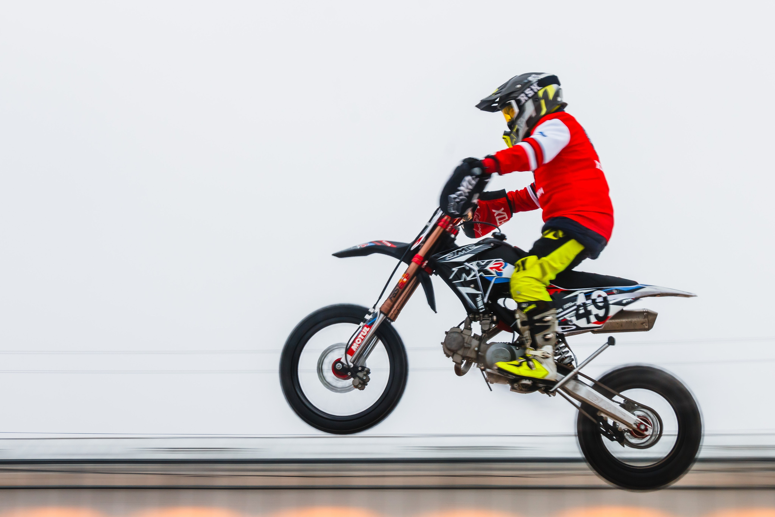 Первенство по мотокроссу 1 этап. Ижевск 2025. Олег Романов. Мастер фото по спорту