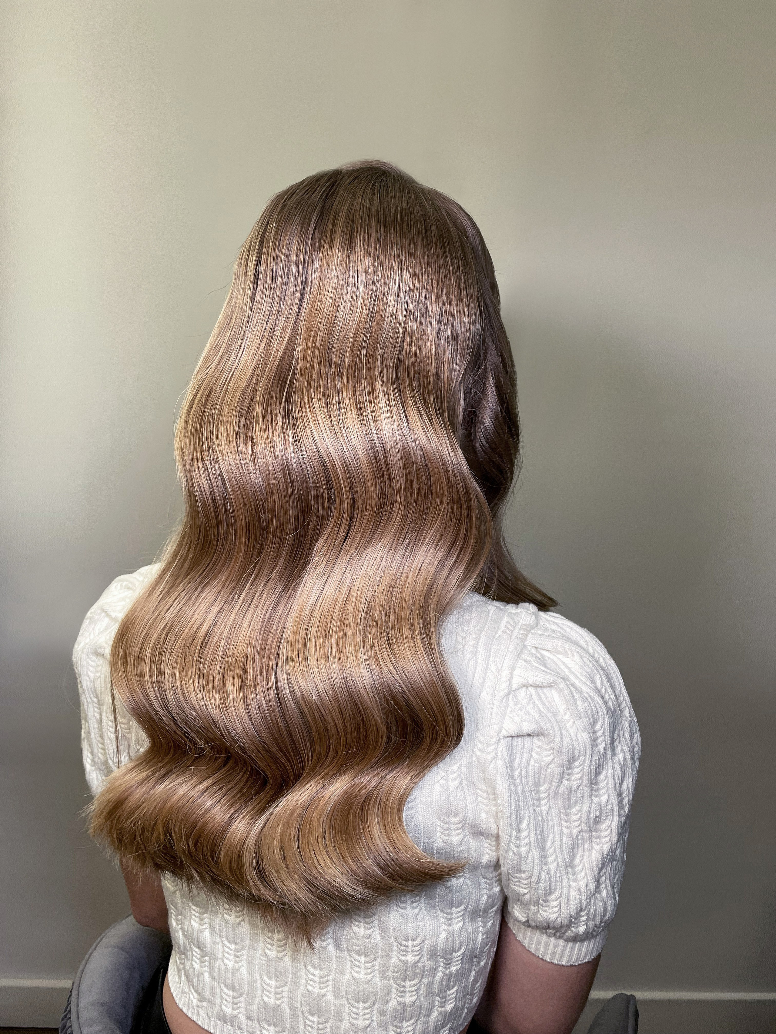 Прически. Свадебный визажист и стилист по прическам в Москве