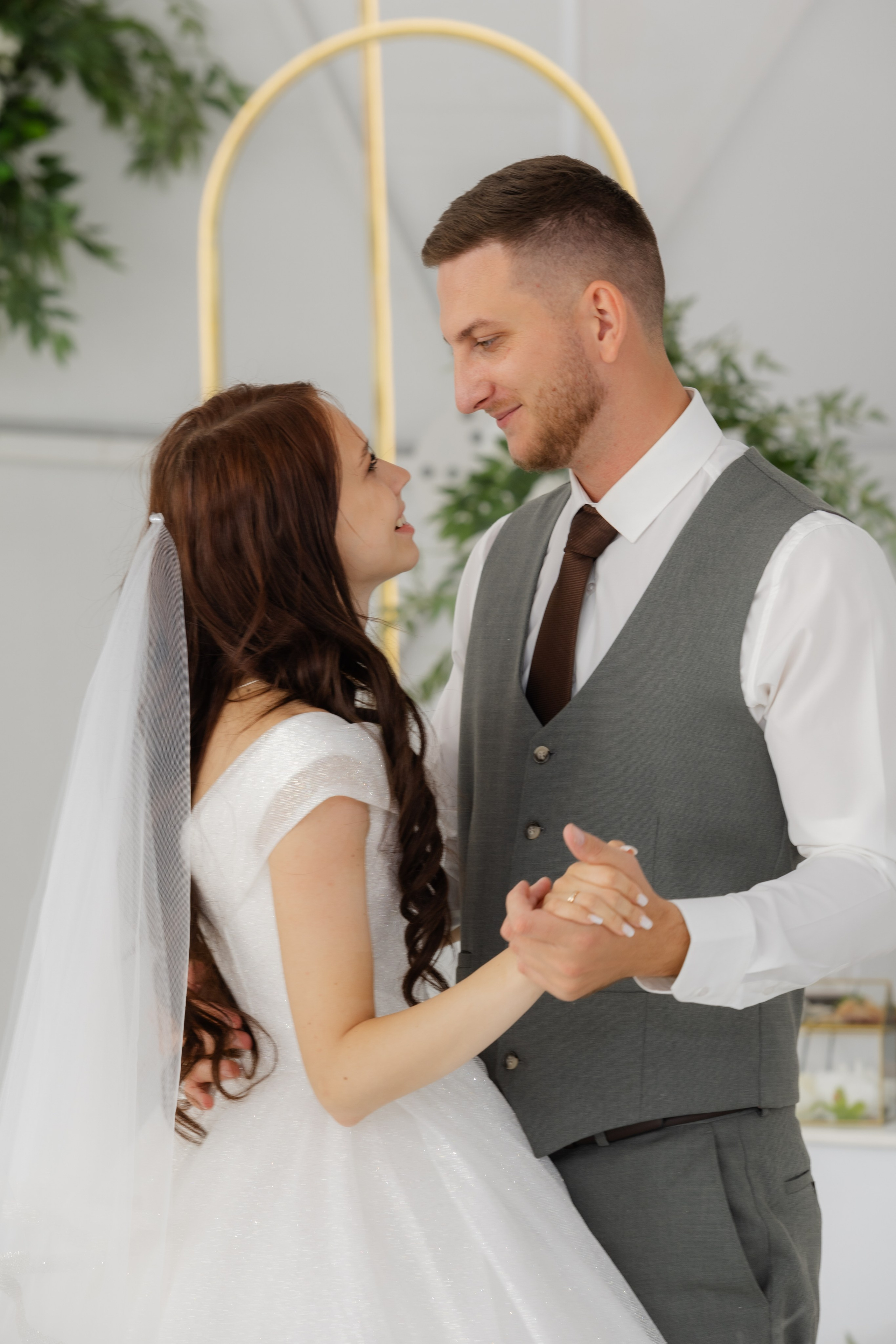 Саша и Алина. Главная