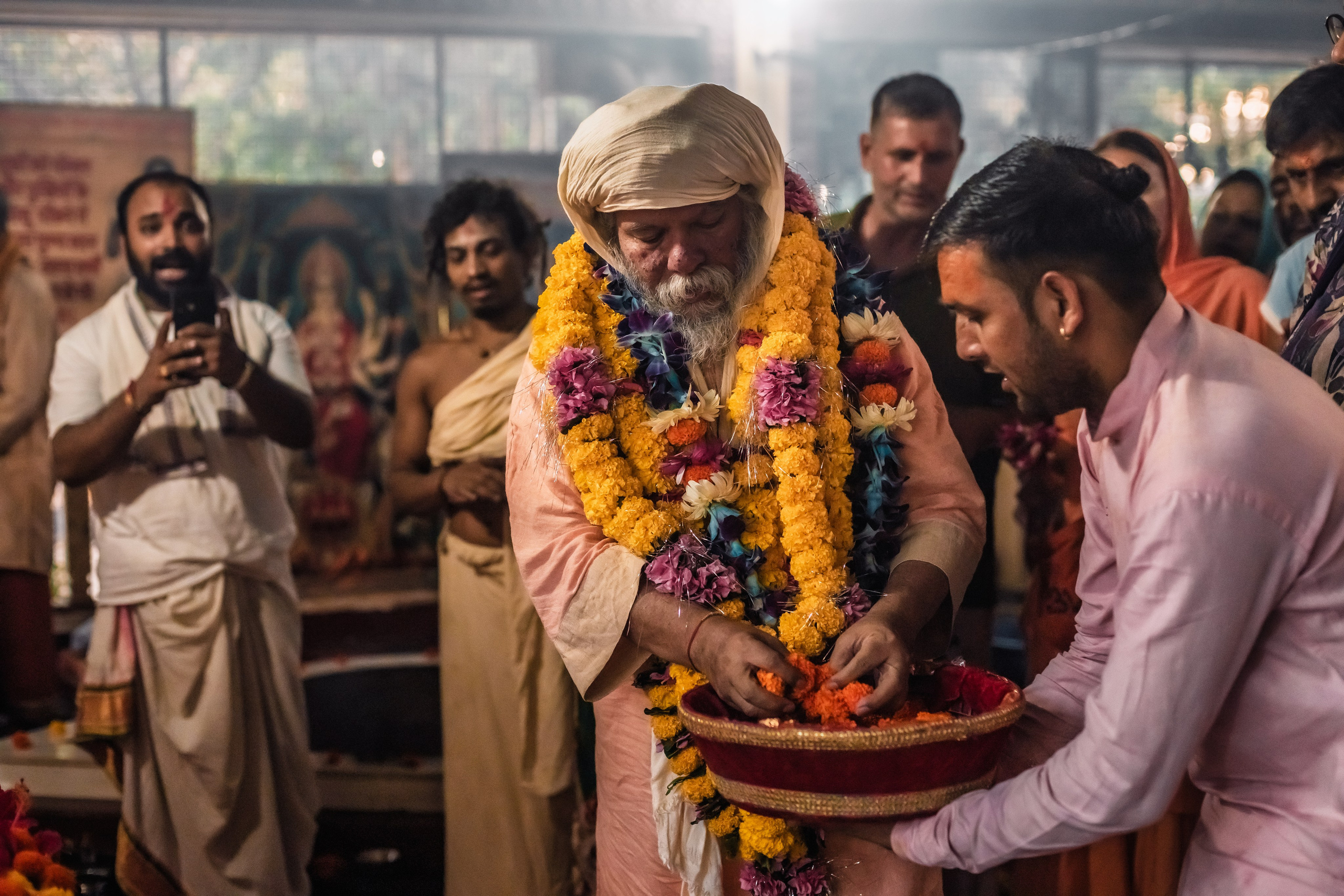 Devraha baba ji ashram life 2025. Mariam Bagdasaryan