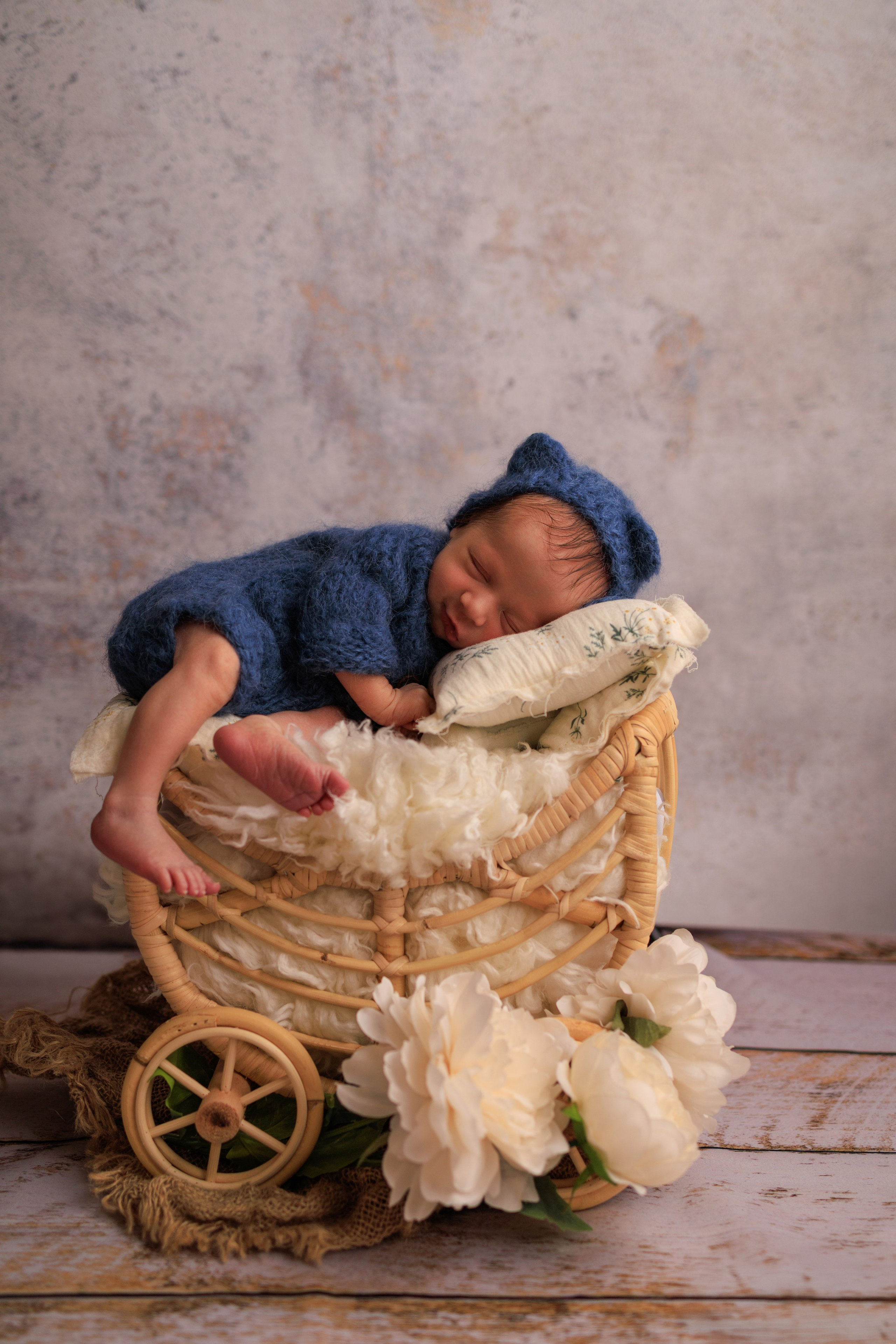 Новорожденные. Фотограф новорожденных Мари Масик  Ростов-на-Дону