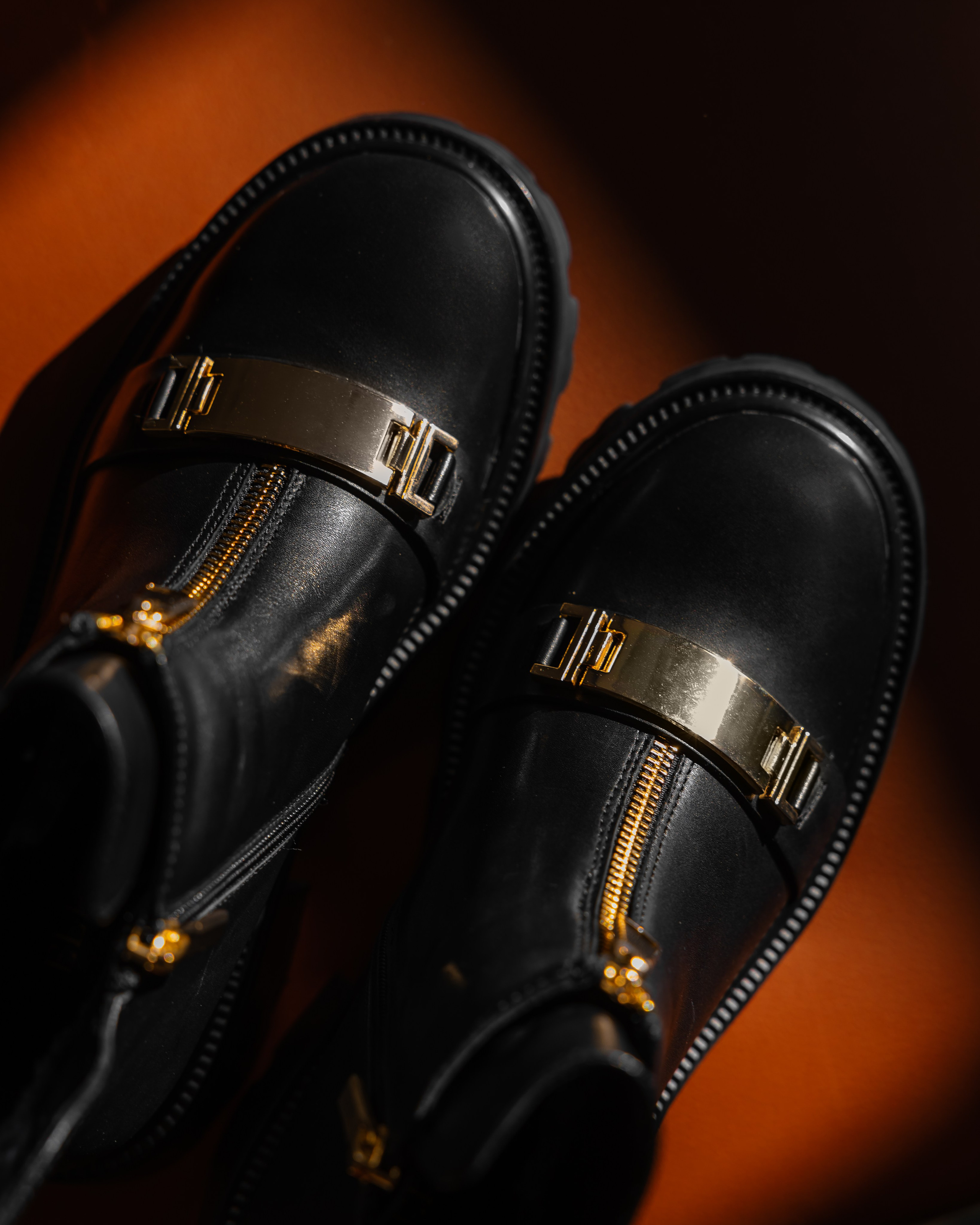 @fabrika_obyvi. Фотограф и видеограф в Улан-Удэ: Аюна Габагуева и Артём Шаханов