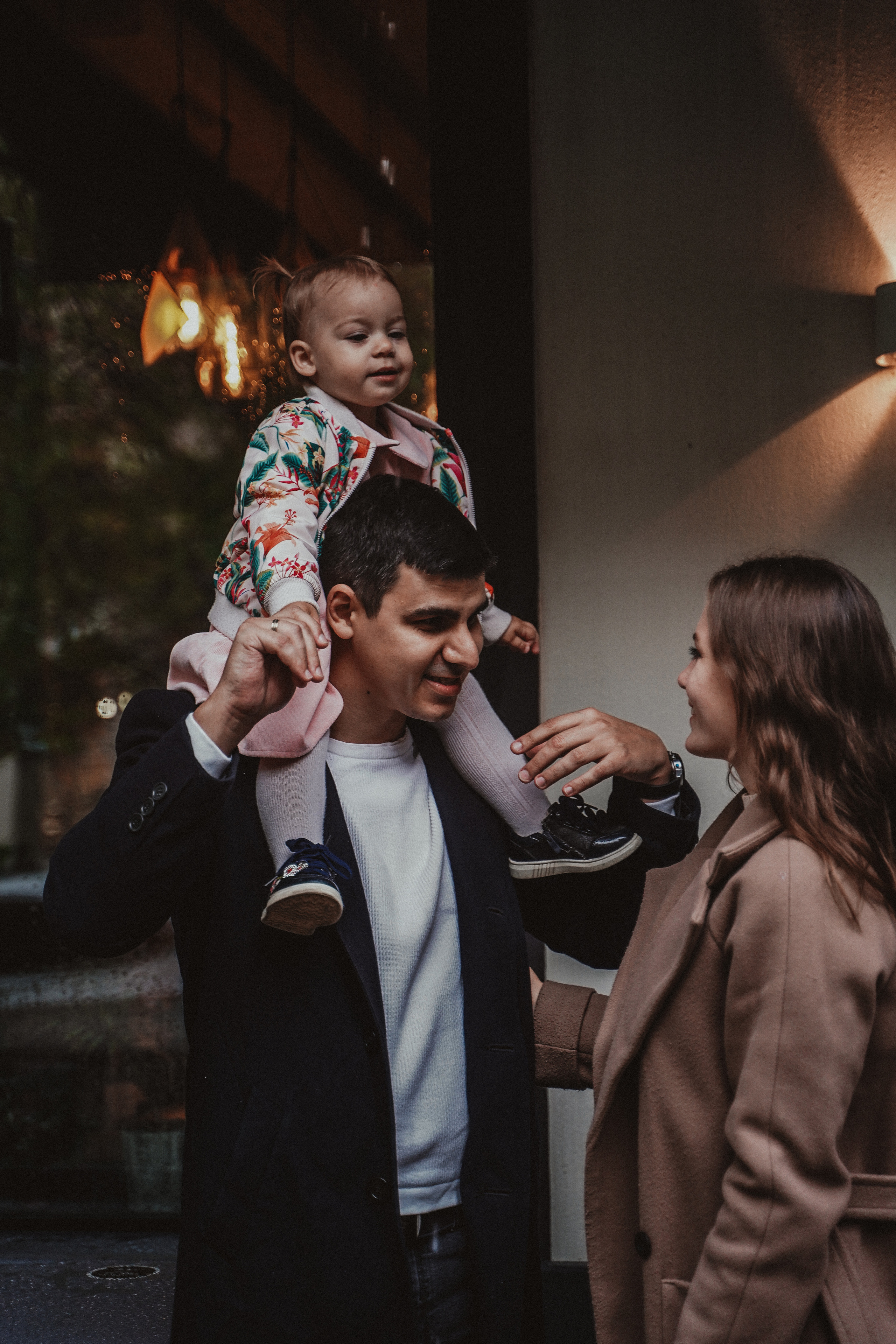 Городская фотосессия под дождем. Семейный и женский фотограф в Краснодаре Анастасия Приймак