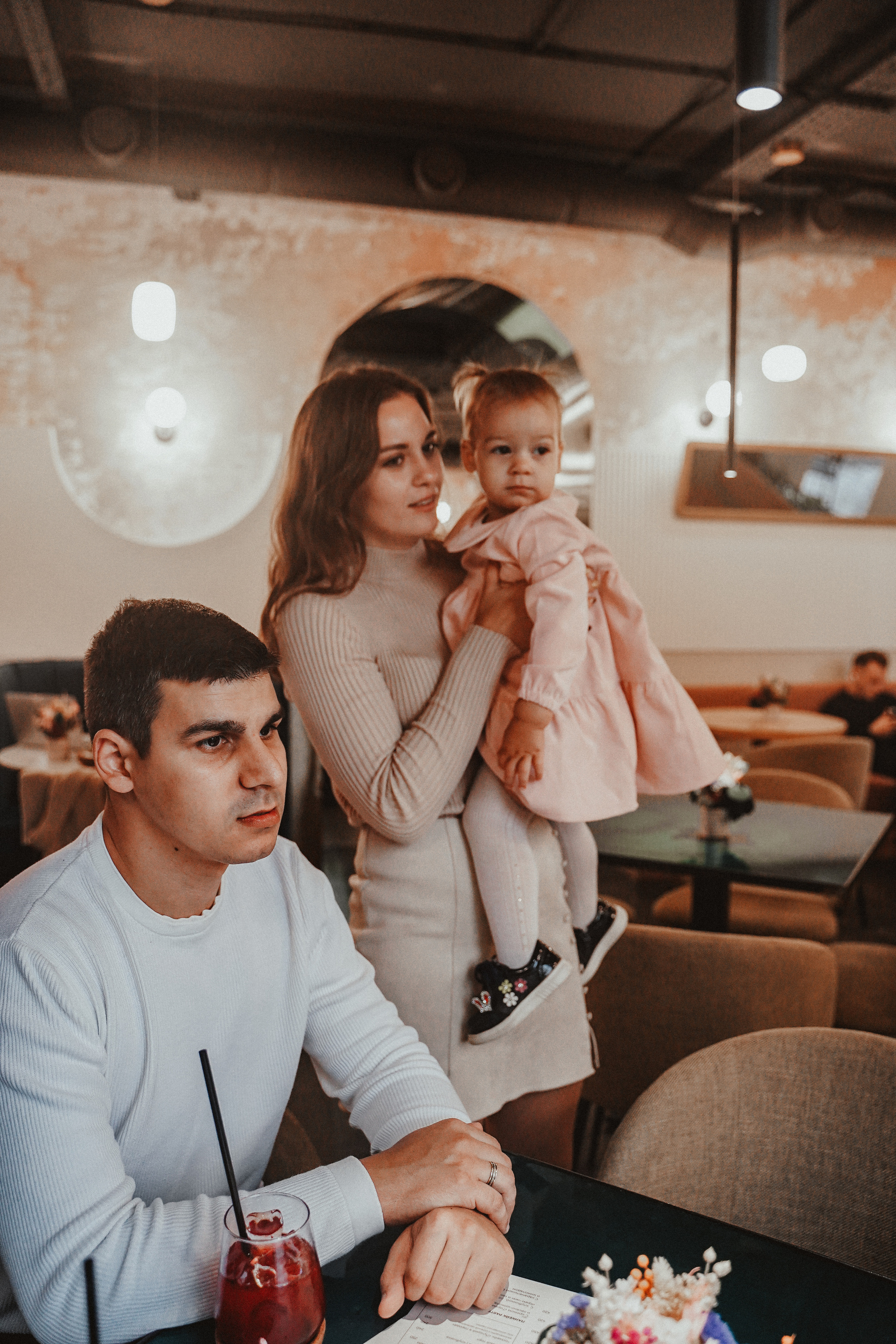 Городская фотосессия под дождем. Семейный и женский фотограф в Краснодаре Анастасия Приймак