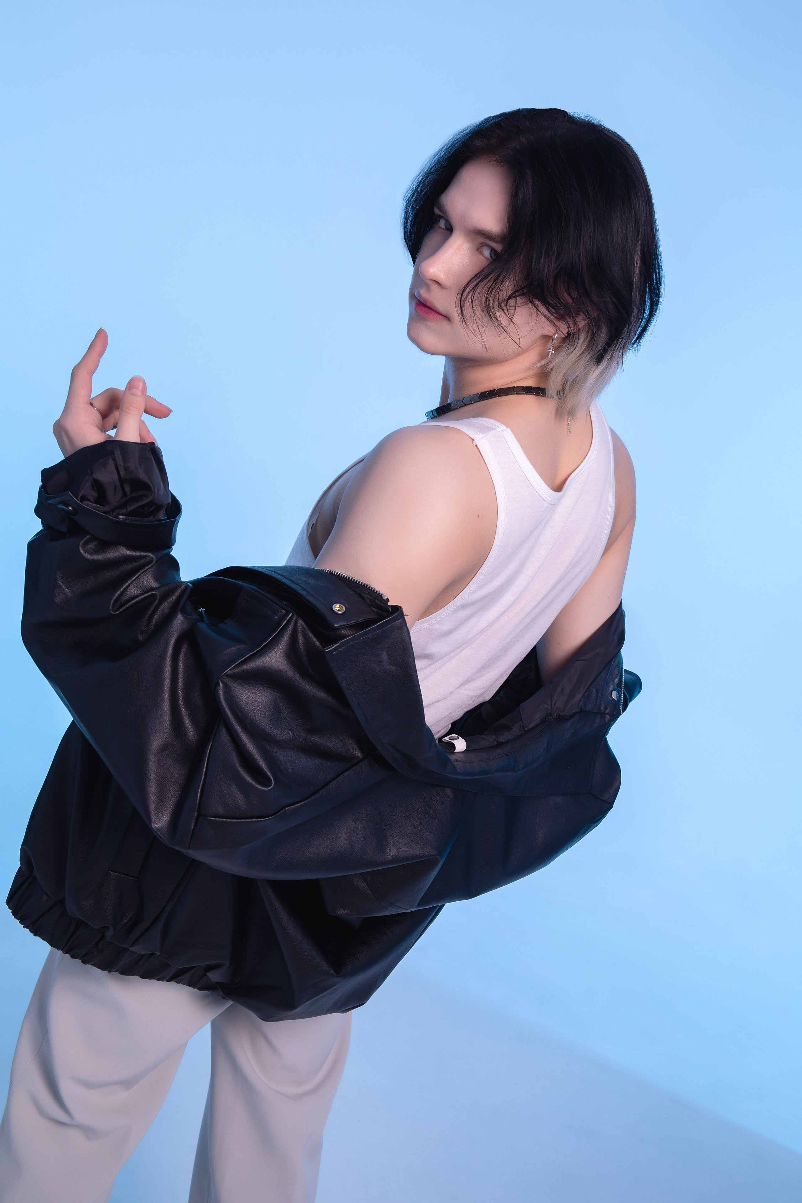 INJOO, IDOL STILE. Polaroud love