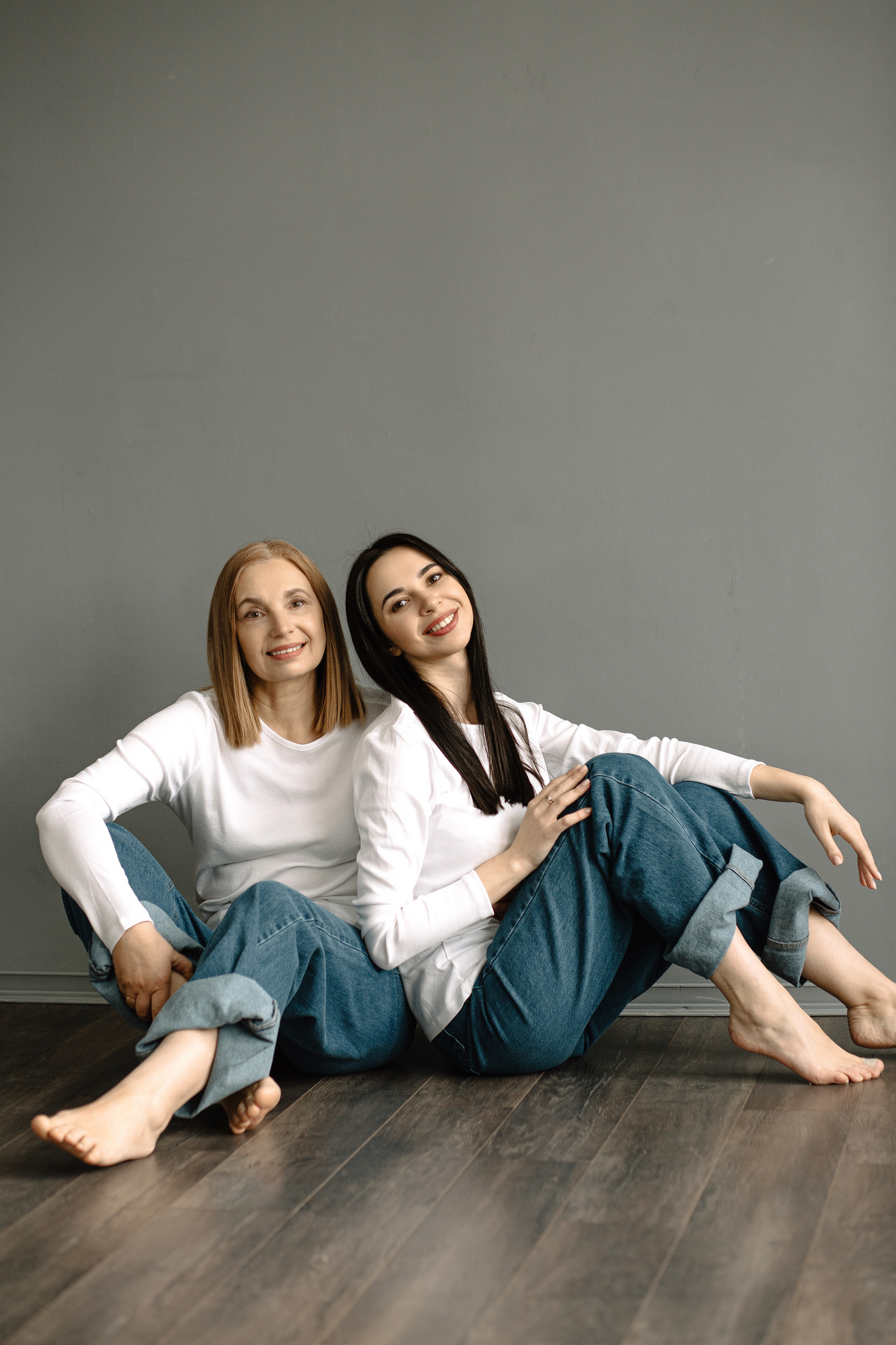 Ирина и Аня. Яна Тихонова — фотограф в Полоцке, Витебске и Минске