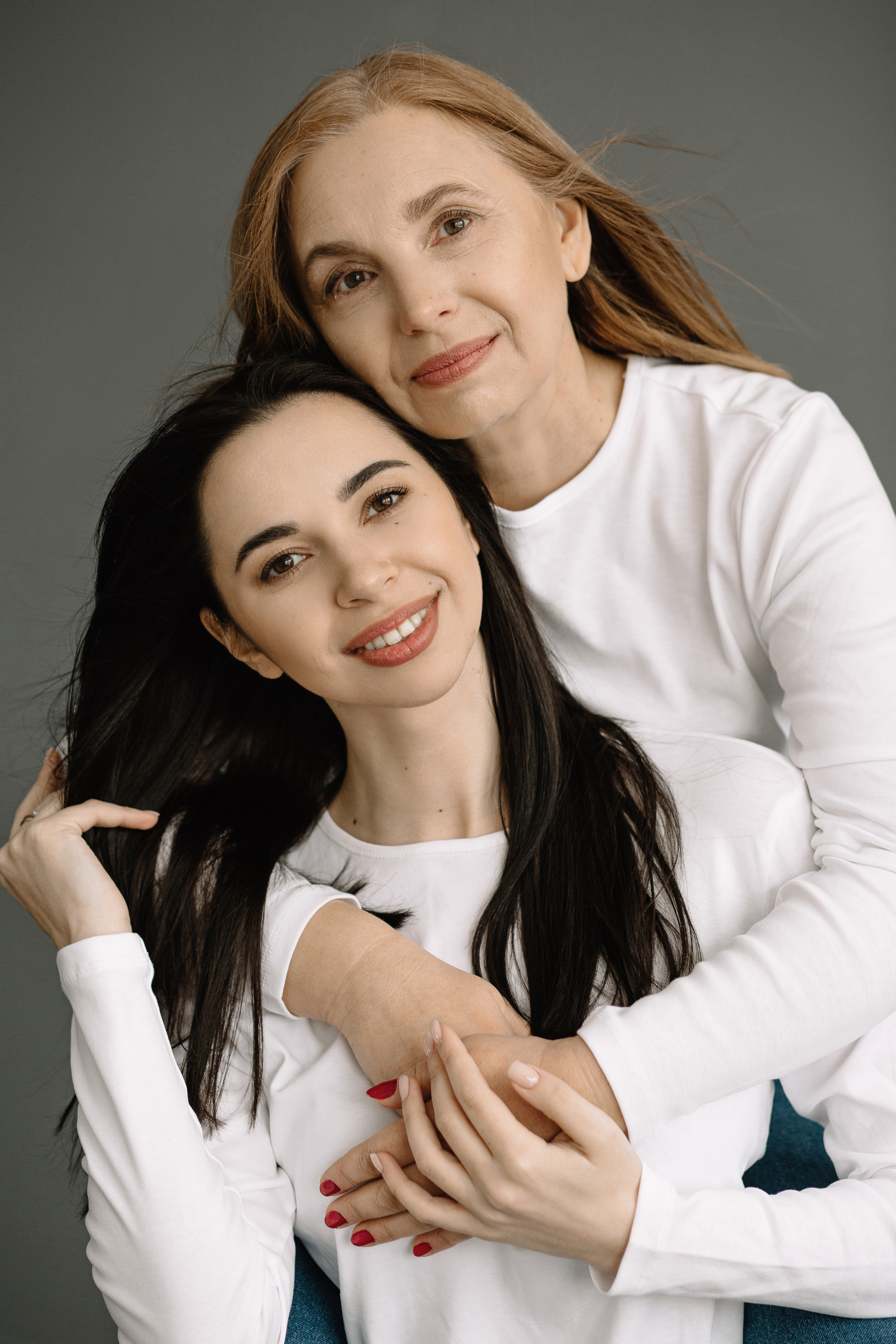 Ирина и Аня. Яна Тихонова — фотограф в Полоцке, Витебске и Минске