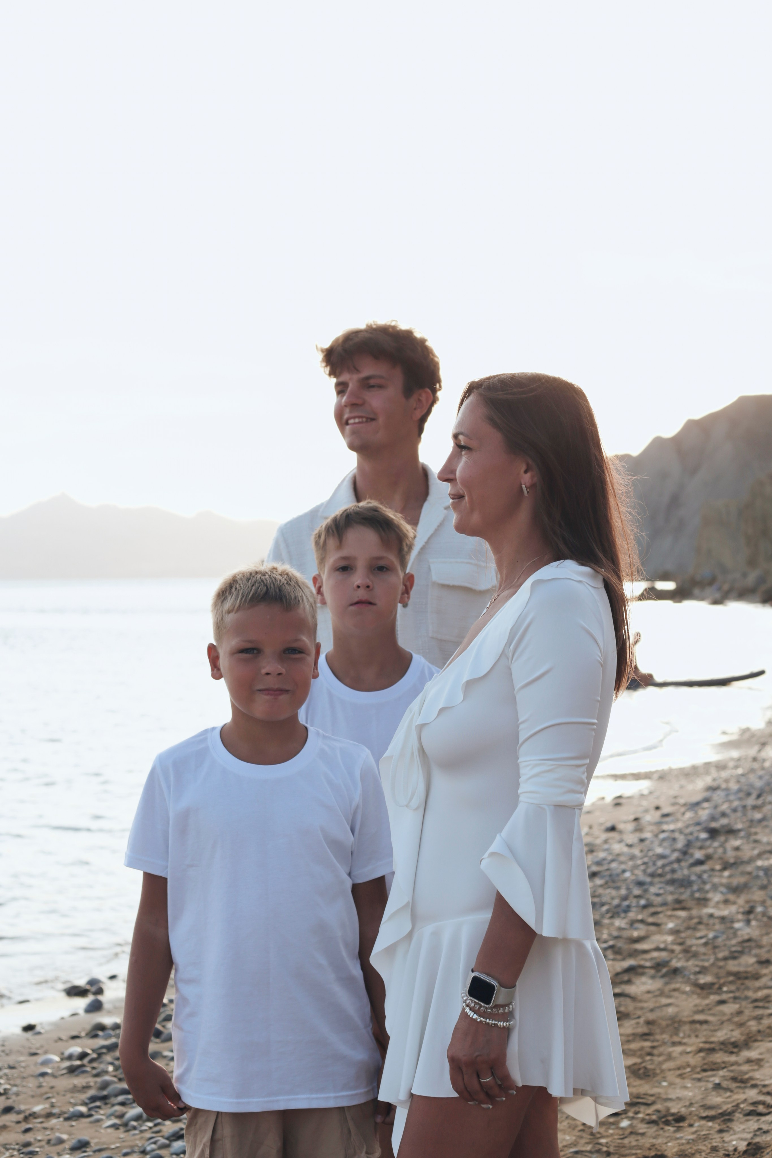 Семейная |Ира и сыновья. Семейный фотограф в Феодосии и по Крыму Брежнева Алла