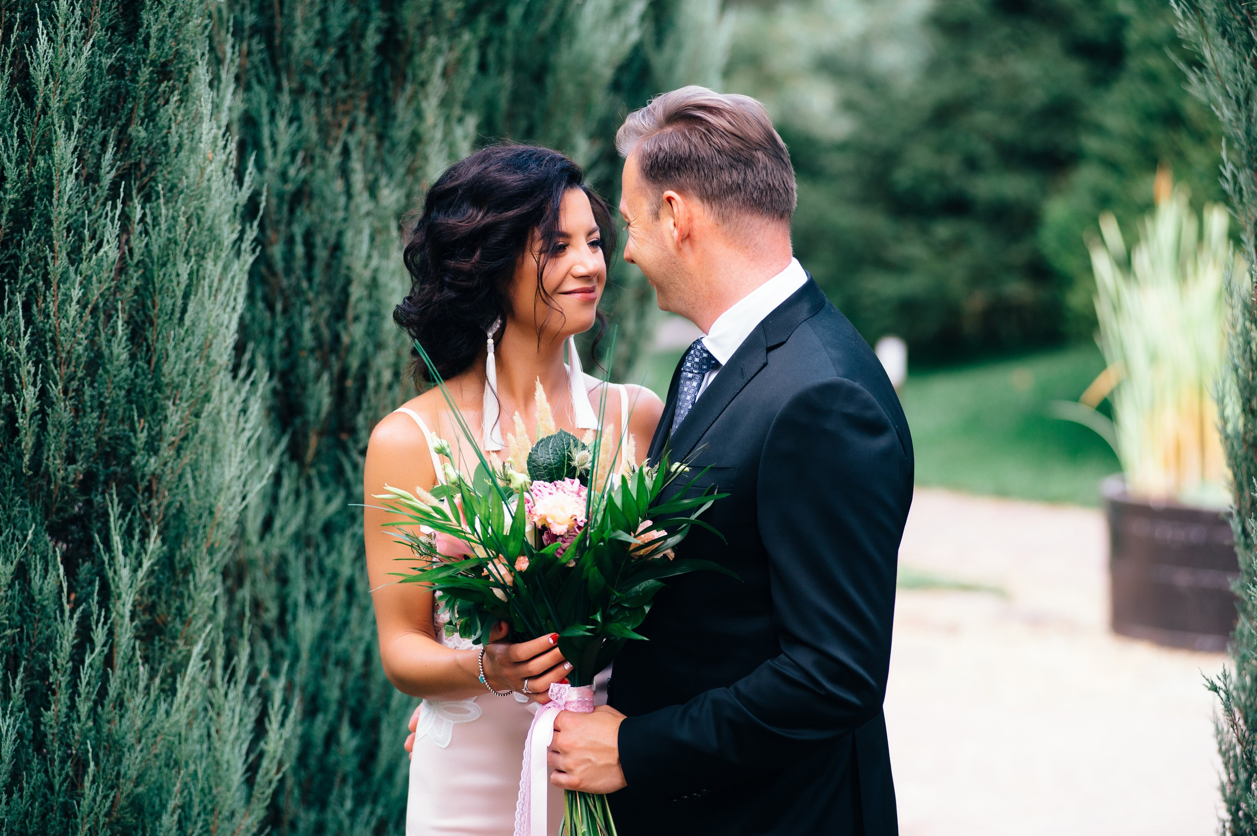 Света Матиас и Ева. Свадебный фотограф в Ростове-на-Дону Владимир Пешков