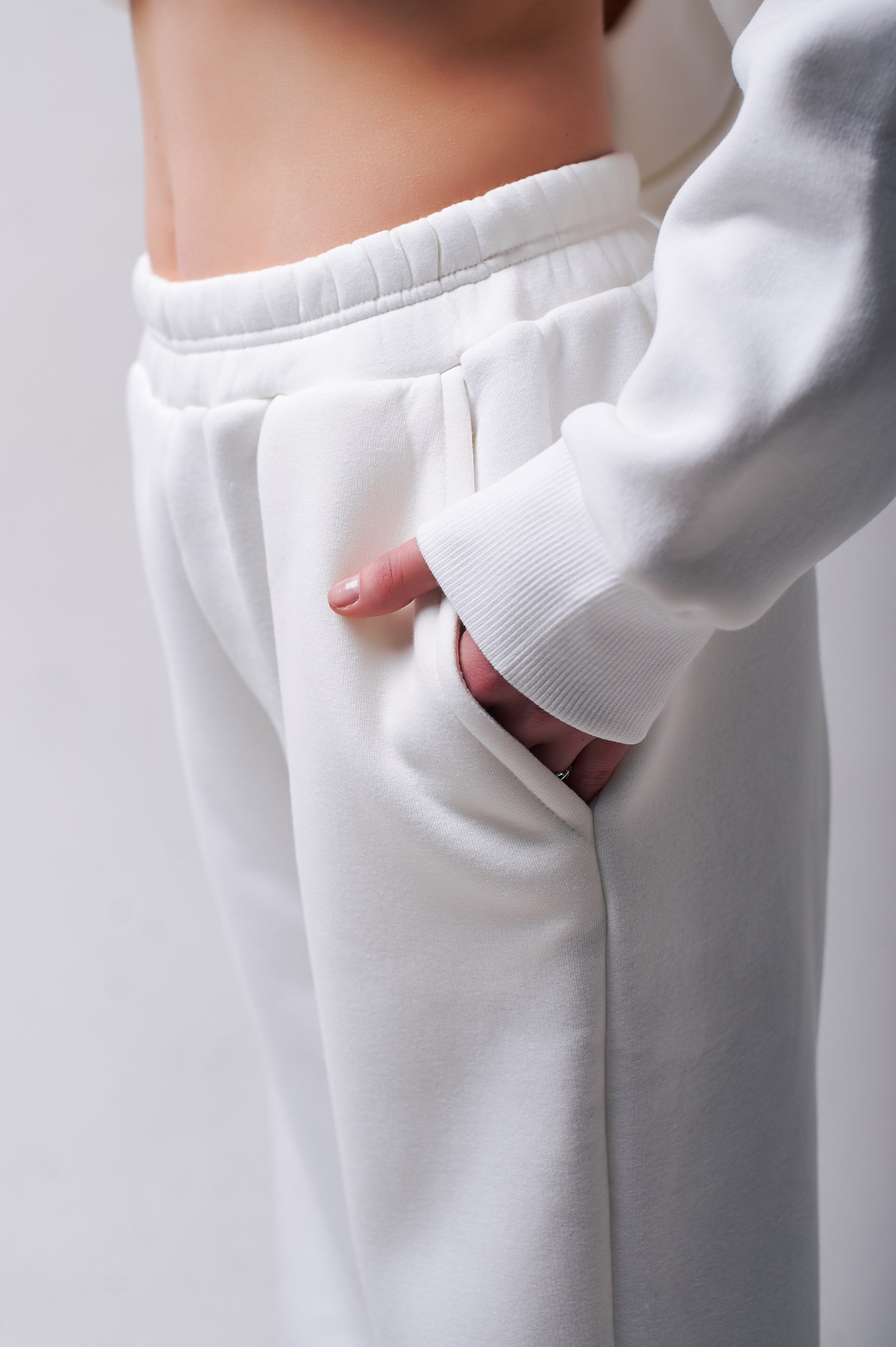 Каталожная съемка в студии для магазина на Wildberries. Свадебный фотограф в Ростове-на-Дону Владимир Пешков