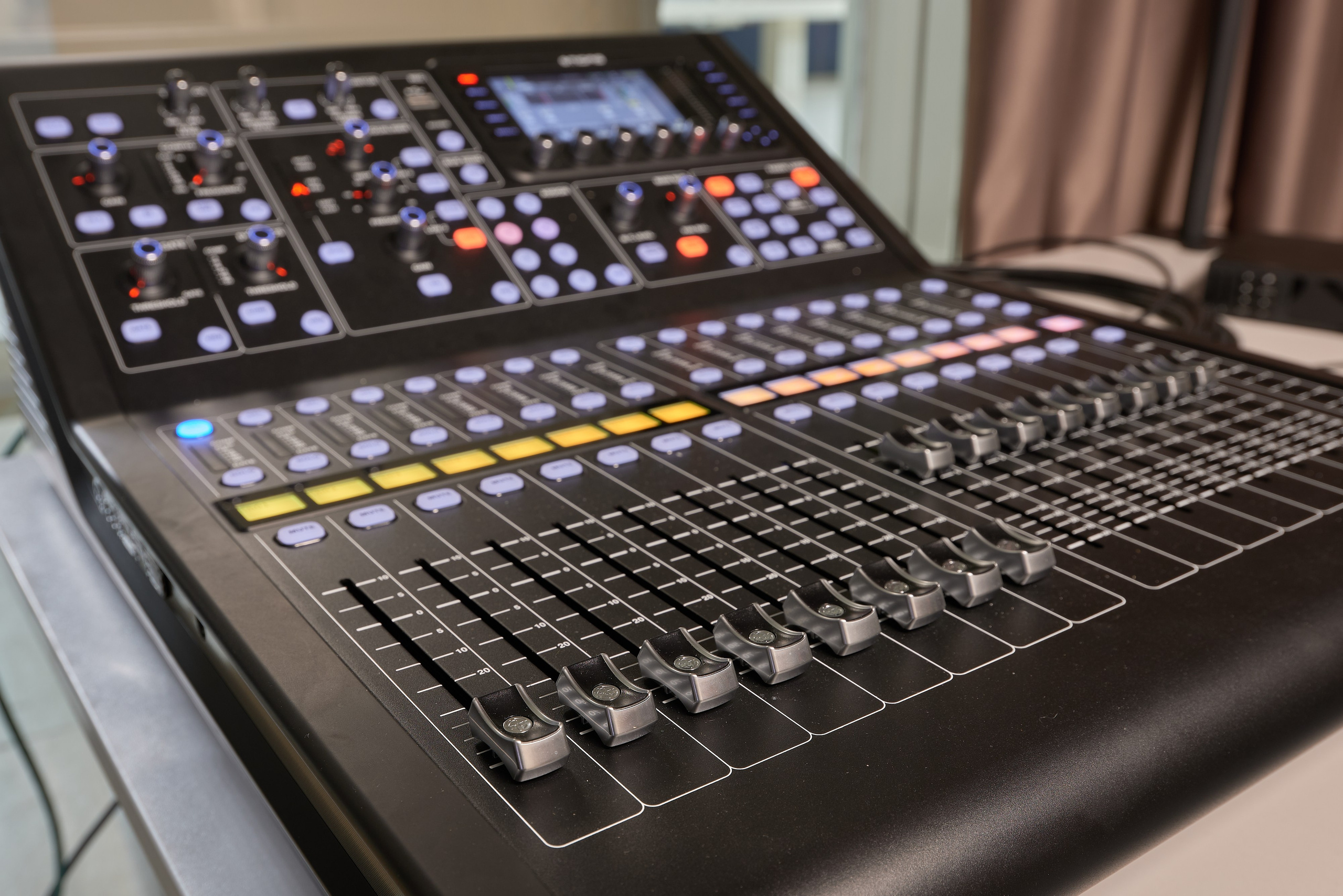 Центр спортивной подготовки Республики Башкортостан Дворец борьбы. Абросимов Лев интерьерный и архитектурный фотограф