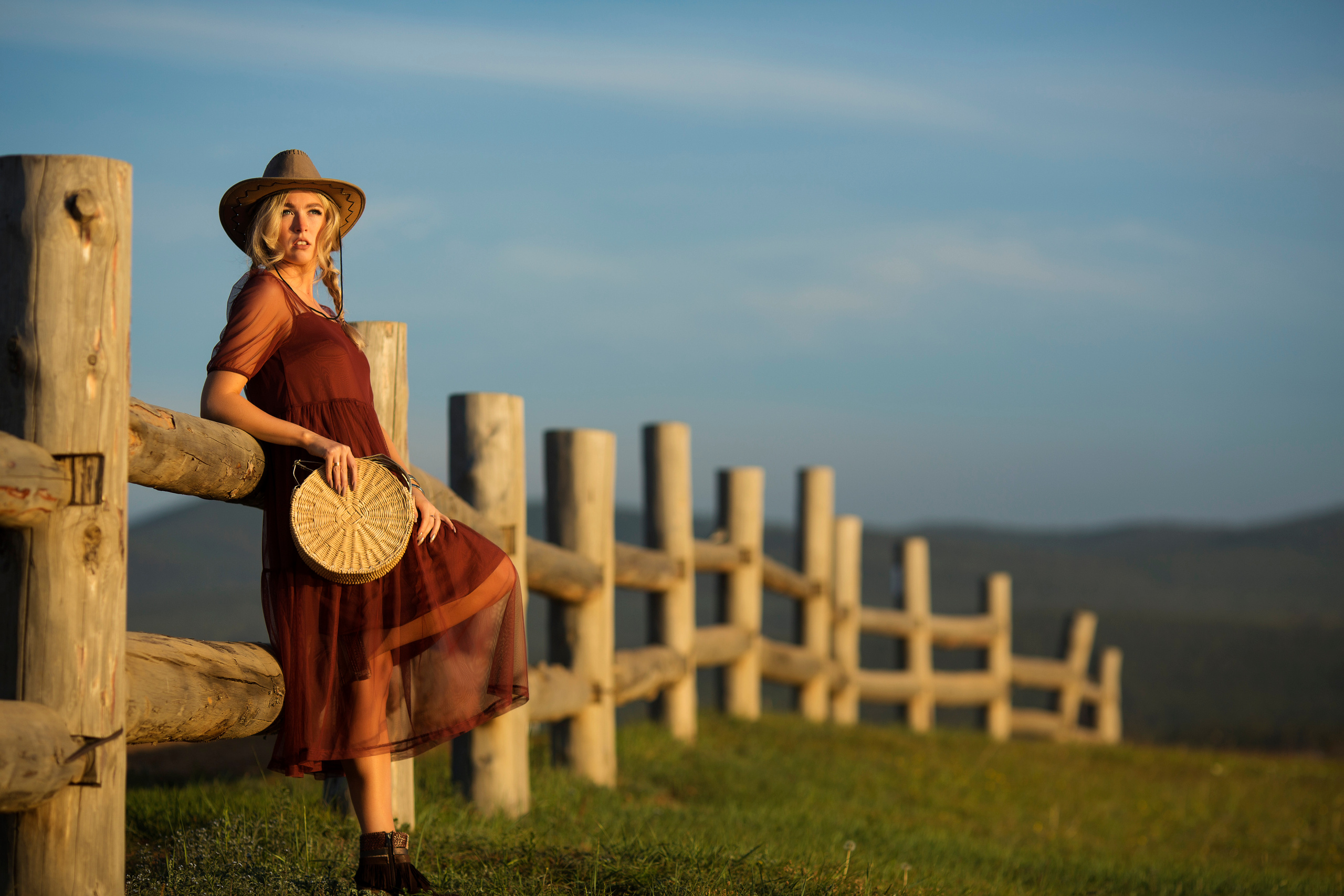 Милена «Все дело в шляпе». Свадебный, семейный и детский фотограф в Ачинске Долидудо Татьяна