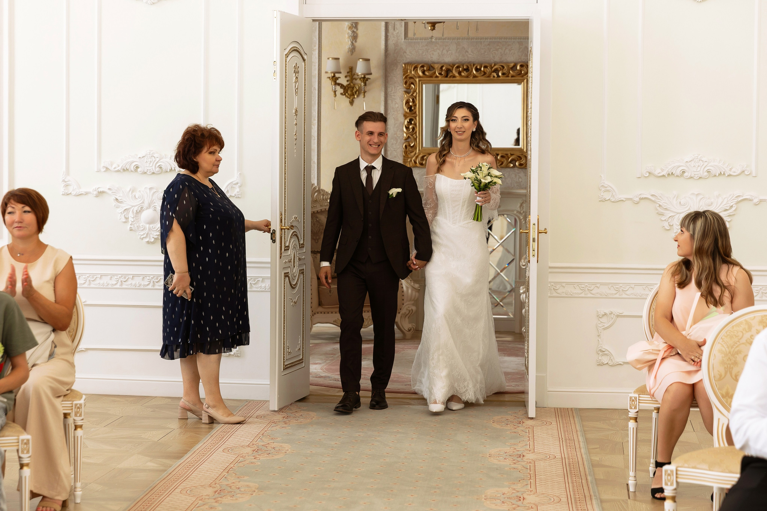 Вика и Никита. Свадебный и семейный фотограф Татьяна Ласкина в Великом Новгороде