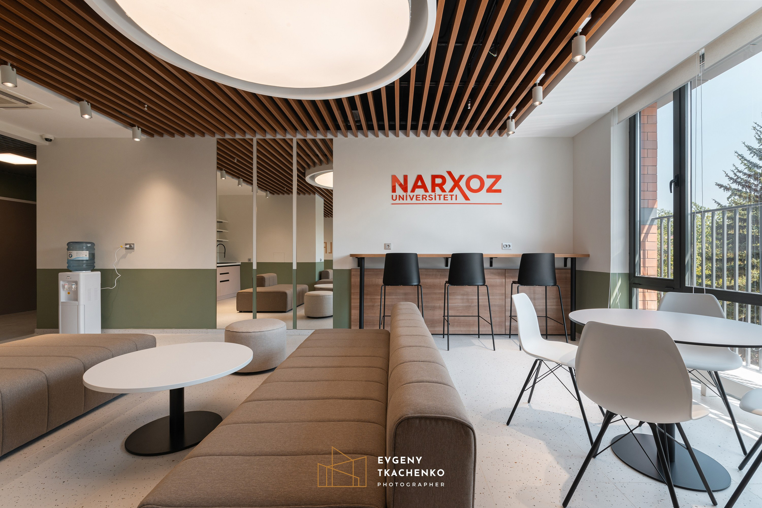 Общежитие университета NarXoz в Алматы. Архитектурный и интерьерный фотограф в Казахстане