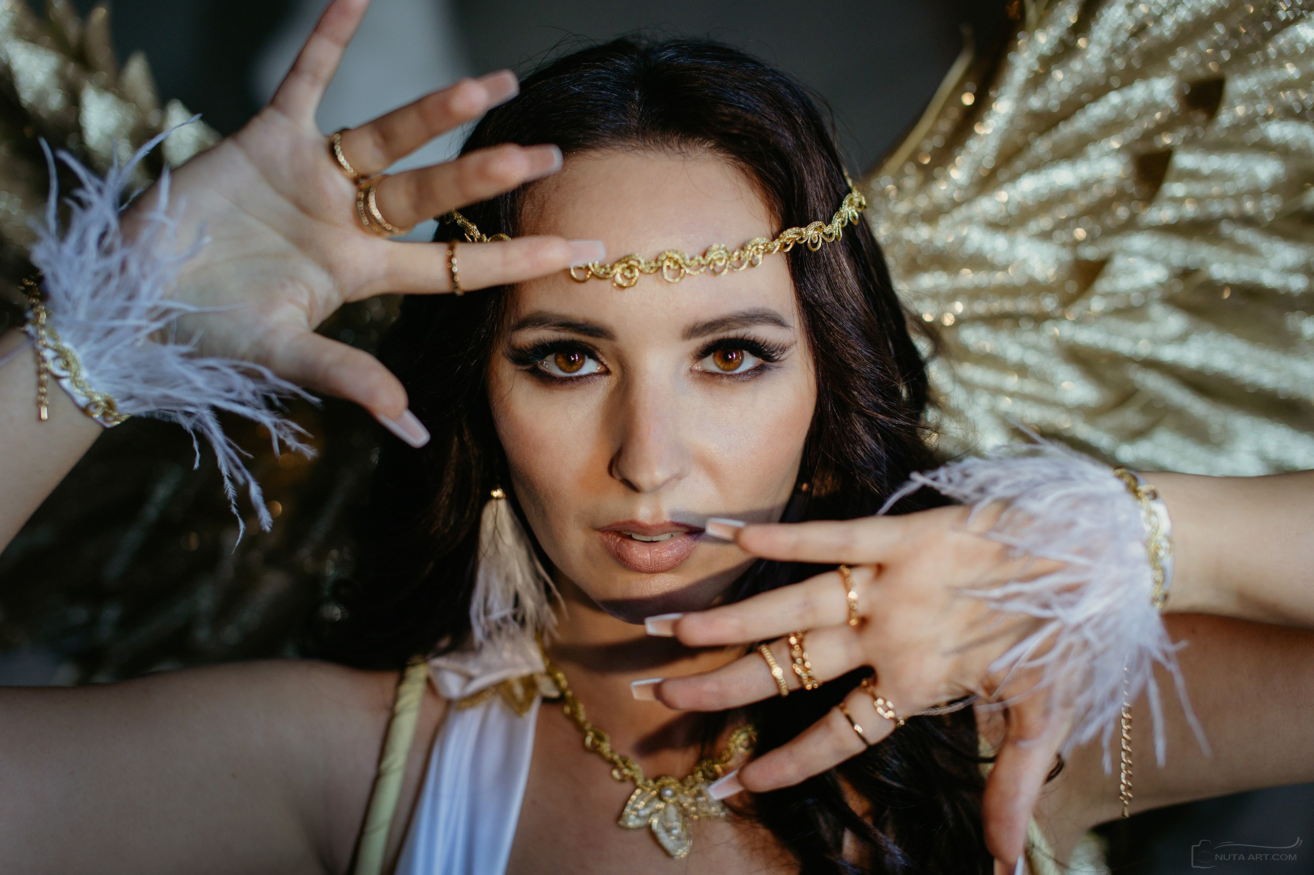 ЖЕНСКИЕ. NUTA ART - photo-video creator