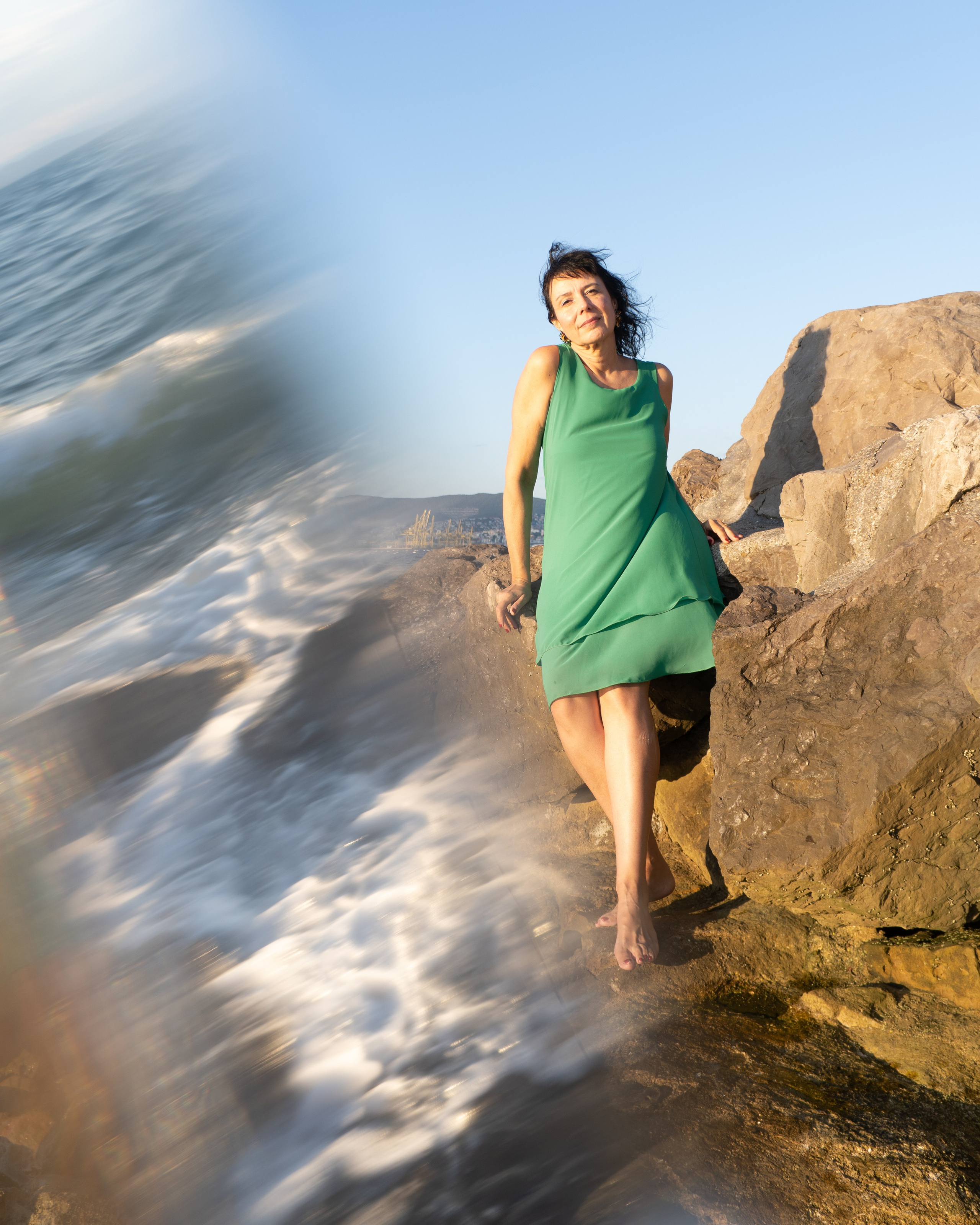 Lily. Tra cielo e mare. Fotografo Alina Imanbaeva Trieste e FVG