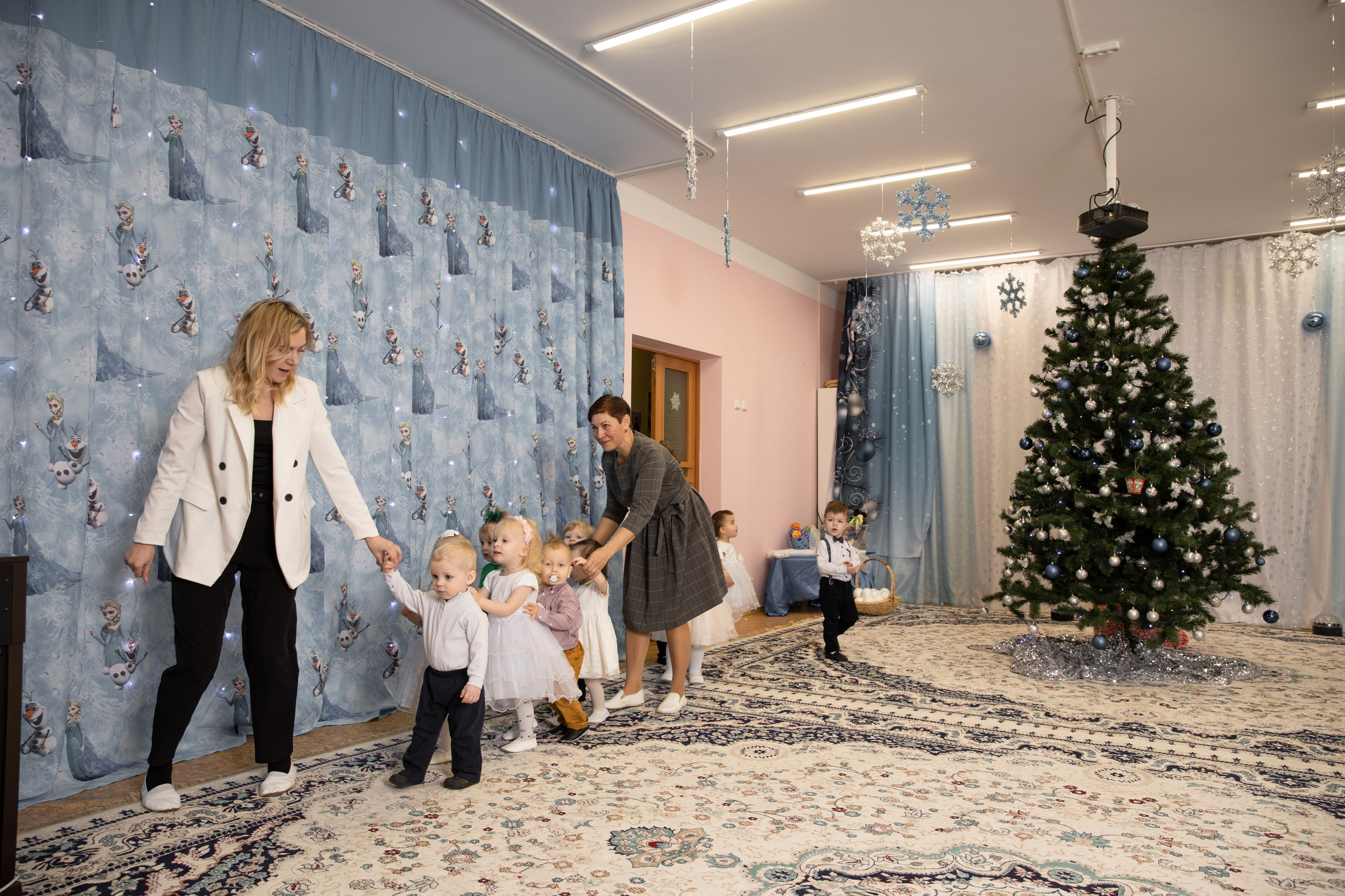 Новогодний утренник Успех. Фотограф в Железнодорожном и Балашихе