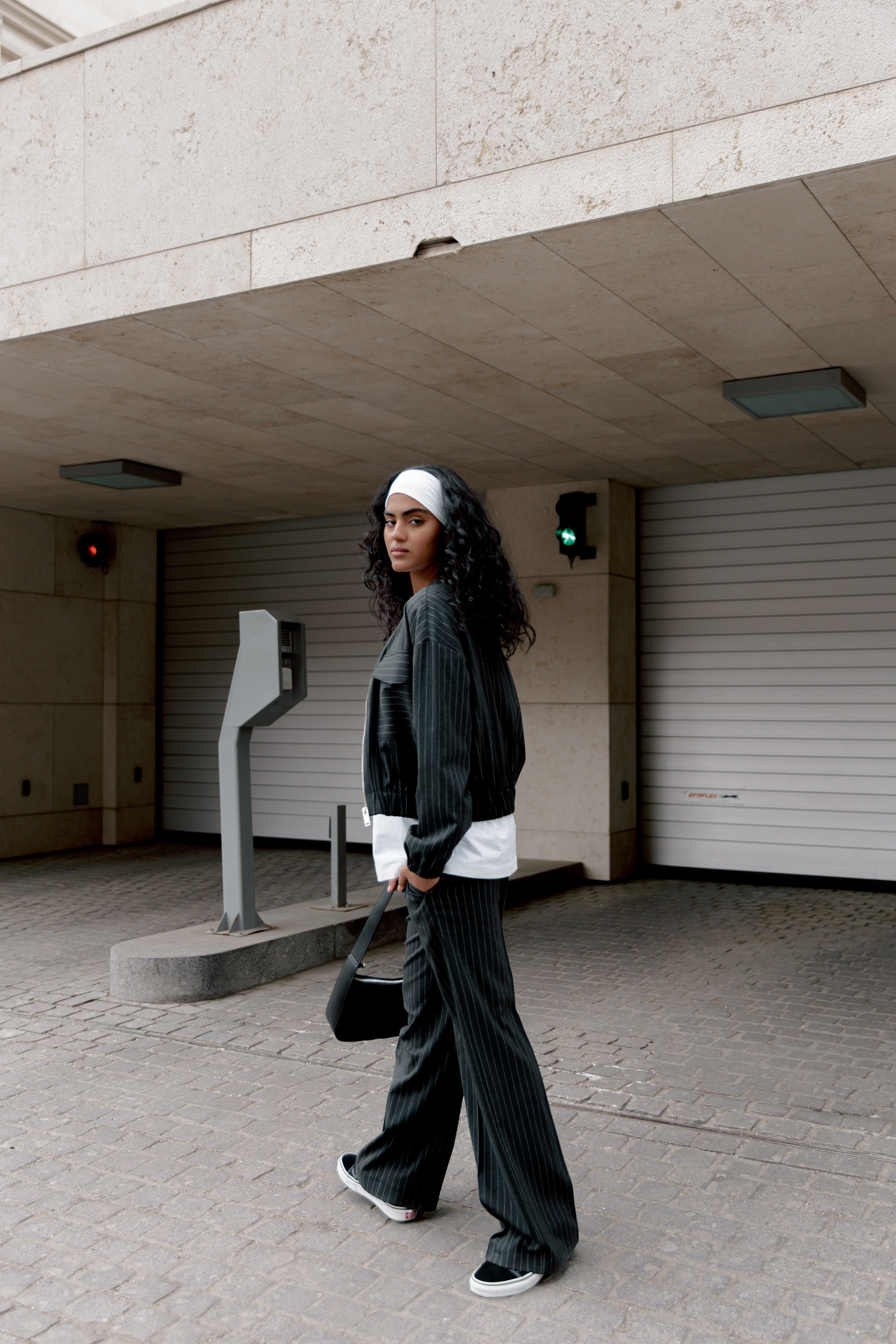 ANNE MORE. Коммерческий фотограф для брендов в Москве