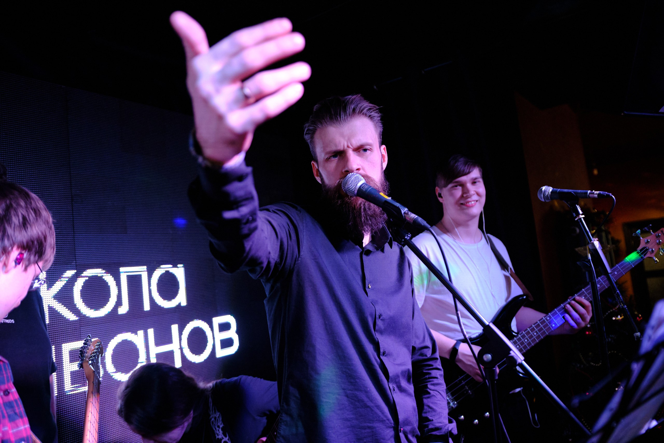 CocoBongo. Антон Ив