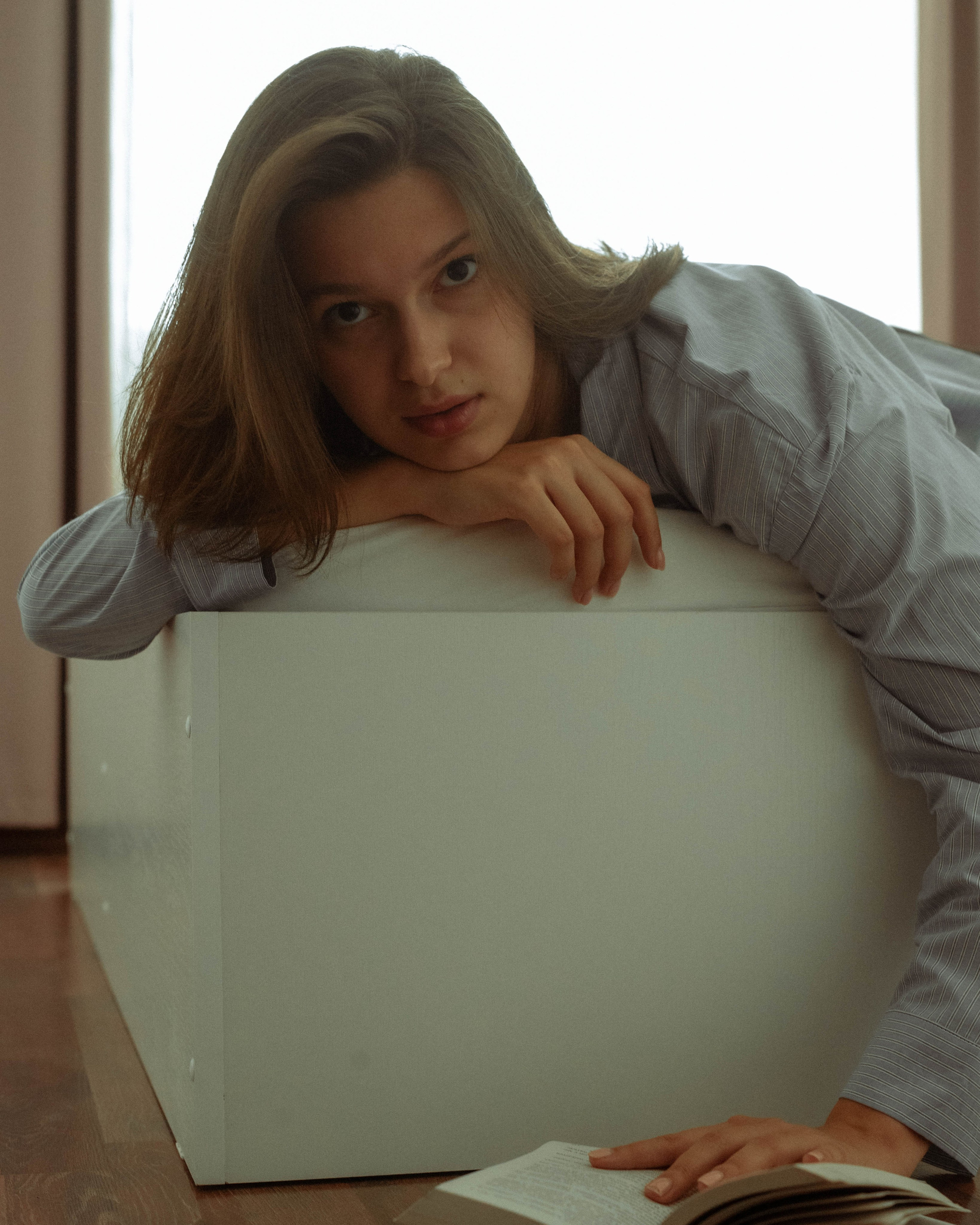 Яна. Женский фотограф. Создатель украшений ручной работы. Модель