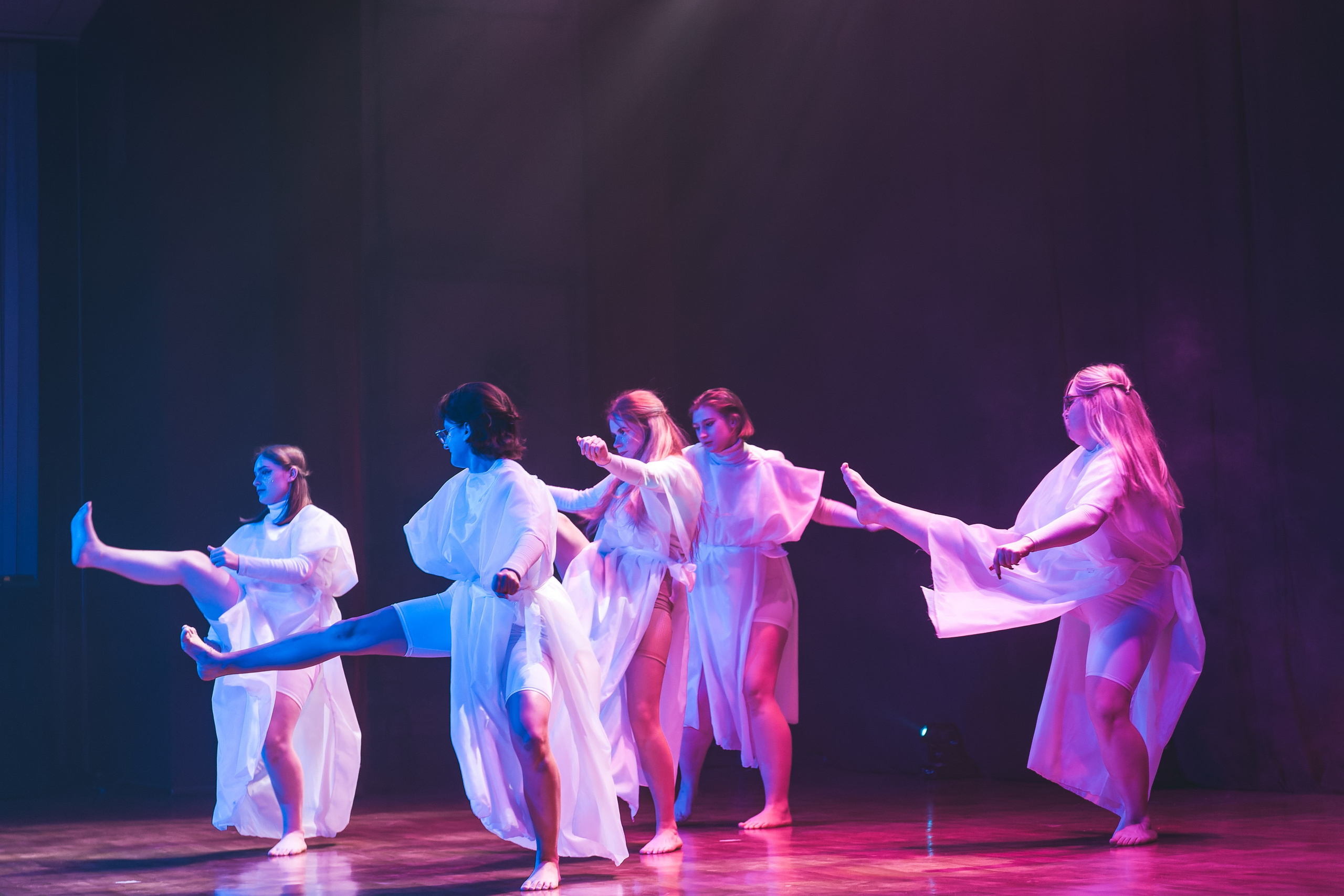 СмолГУ — Зеленое Яблоко — 2023. Танец. KiPPER Gallery — Фотограф