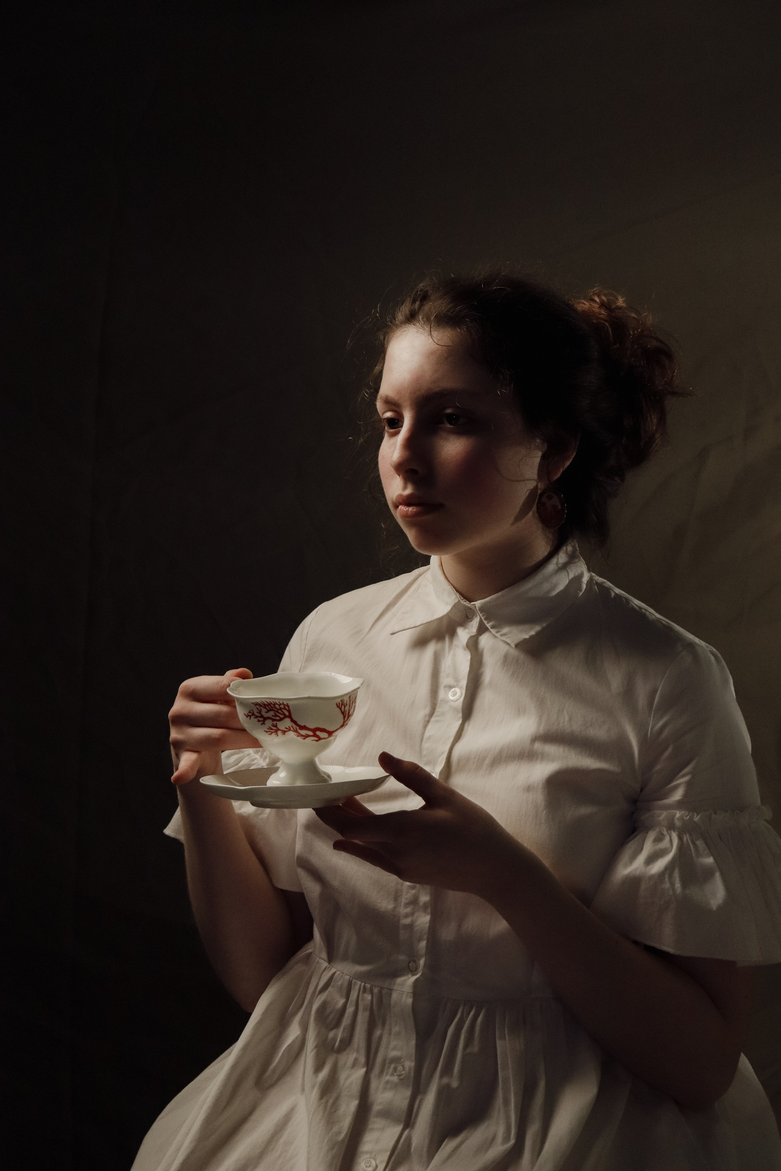 Арина и виноград. Ивентный фотограф в Санкт-Петербурге Олег Комков