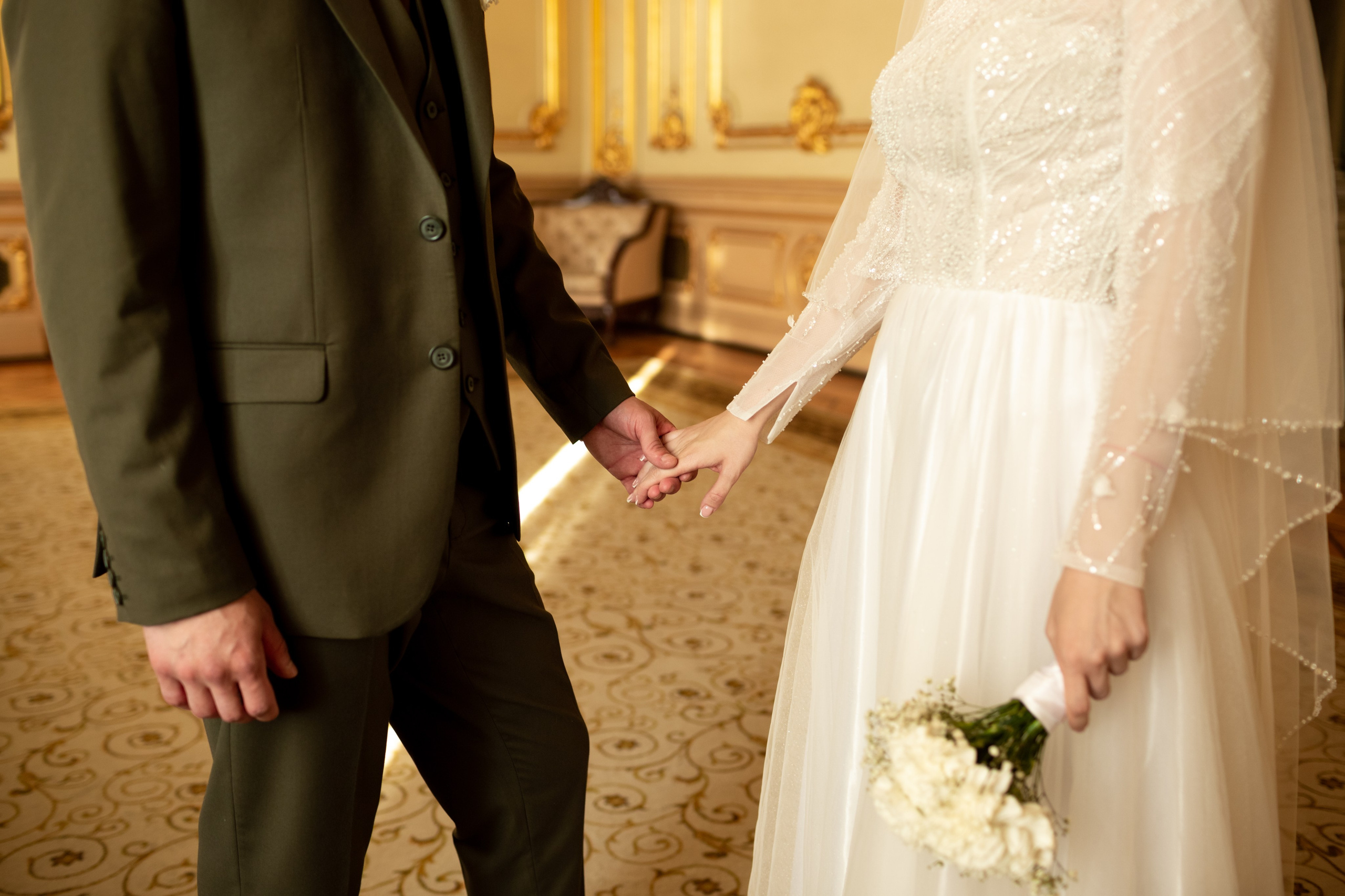 Свадебная фотопрогулка в Петербурге. Свадебный фотограф Кирилл Белый