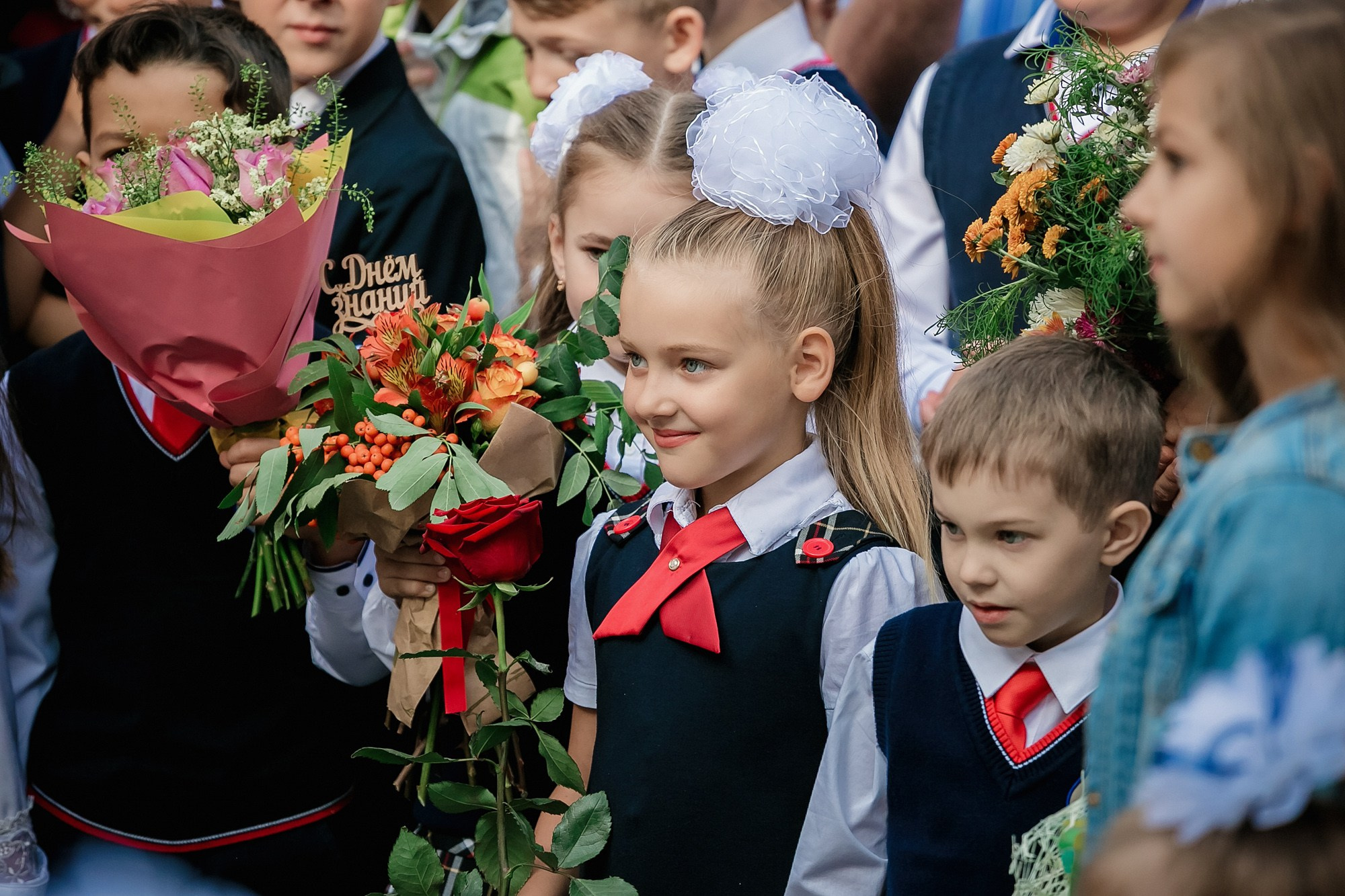 Фотограф на выпускной. Свадебный репортажный и фуд фотограф в Барнауле Гайфулин Виталий