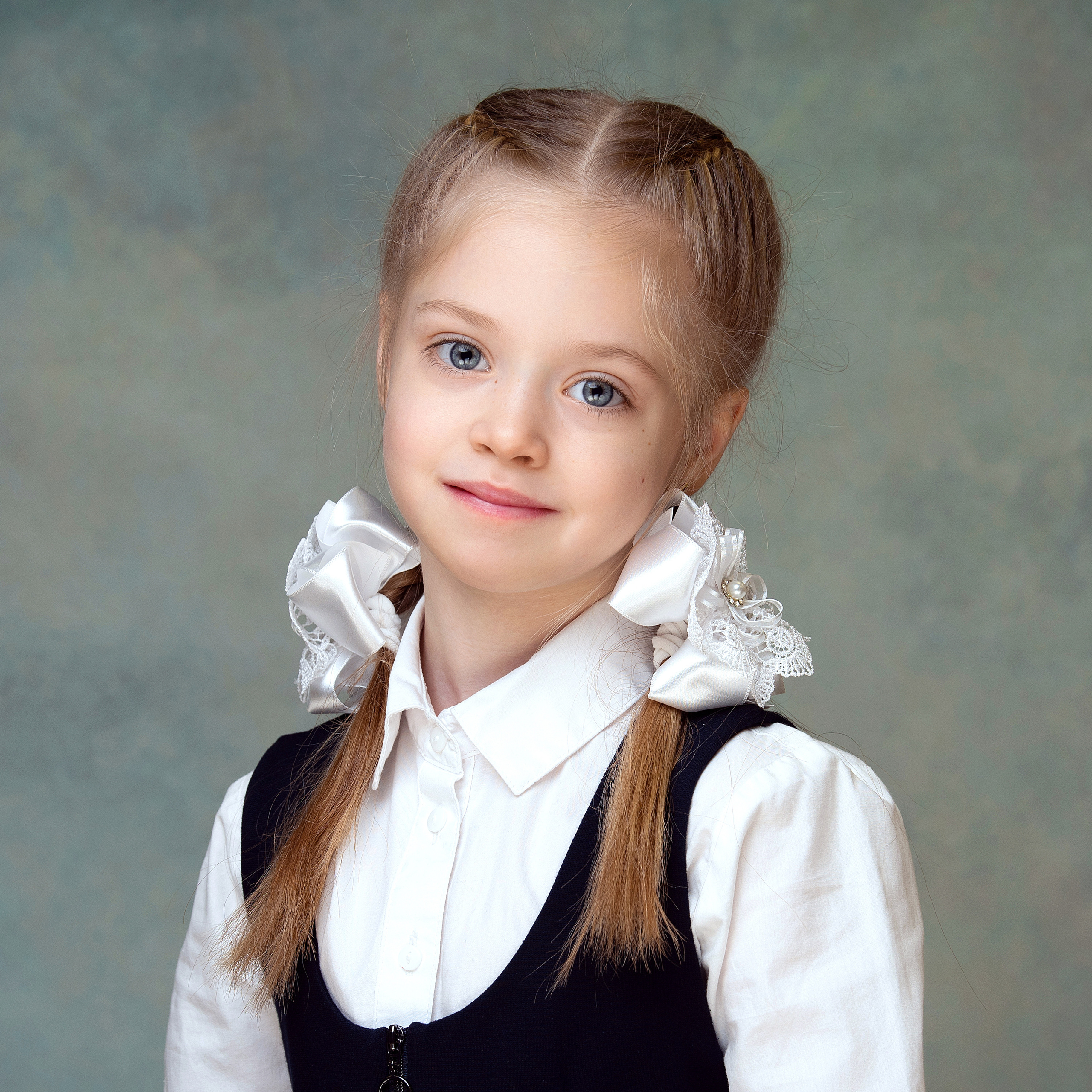 ПОТОКОВАЯ ФОТОСЪЕМКА (дошкольники, школьники, коллеги). Портретный фотограф в Москве Елена Фадеева