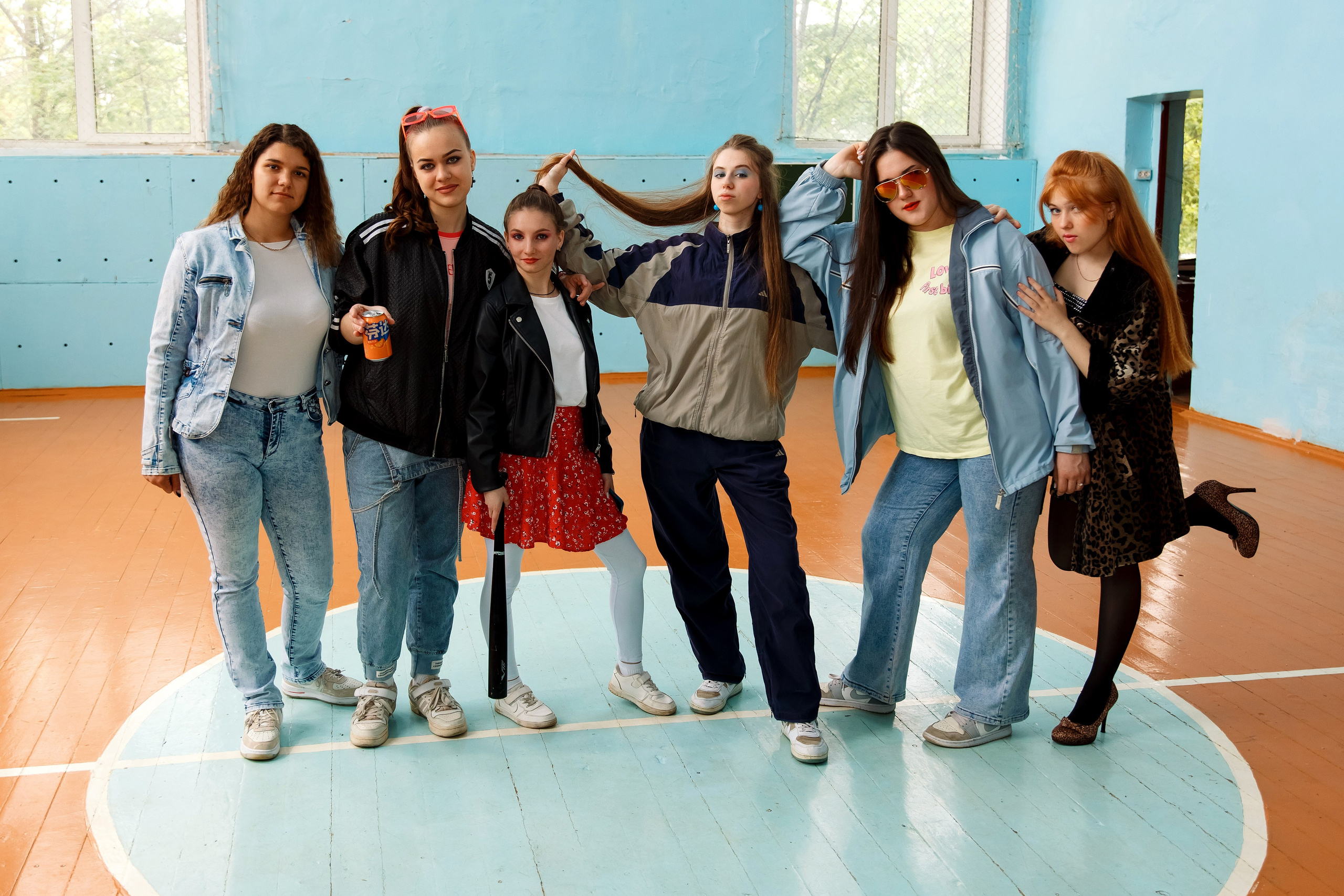 11 класс день не послушания в школе. Фотограф Любовь Корниенко, Примоский край