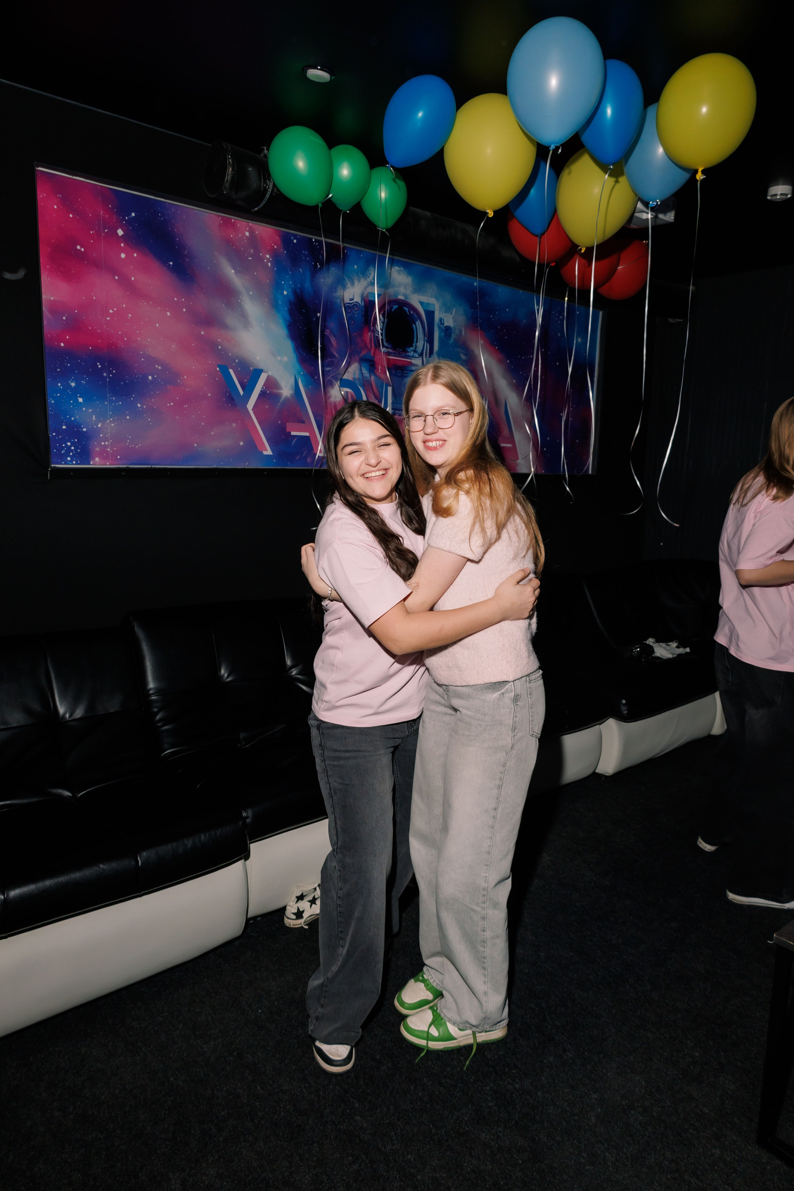 День Рождения в караоке. Фотограф в Москве Дмитрий Емельянов