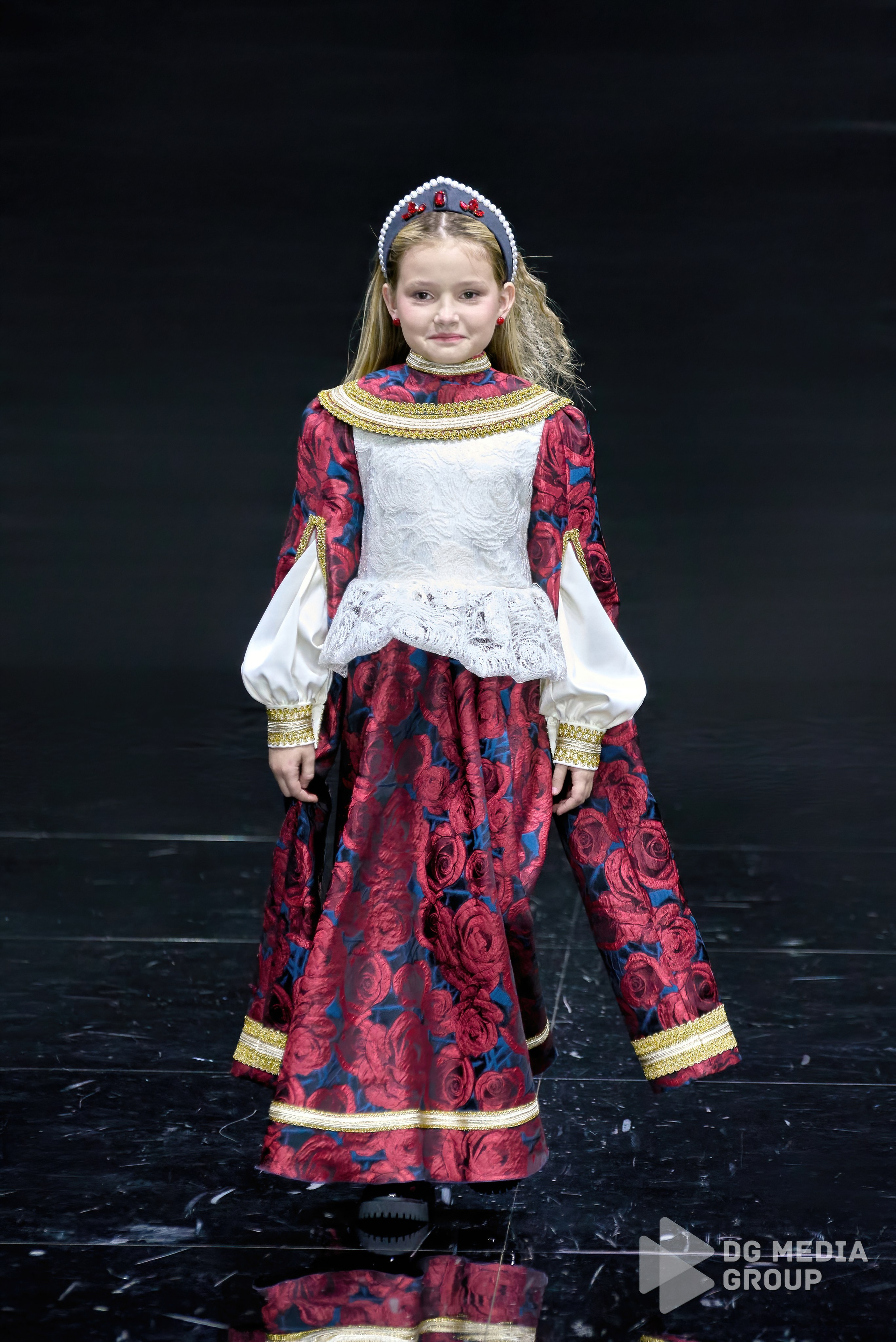 Giza | sfw 2025 | the fragment. DG MEDIA GROUP | Контент для модных показов и концертов